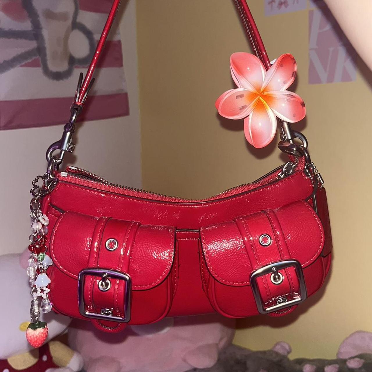 バッグ Coach Soho Red Leather Shoulder Bag Vintage Coach Soho Pleated Red Leather Bag in | Depop