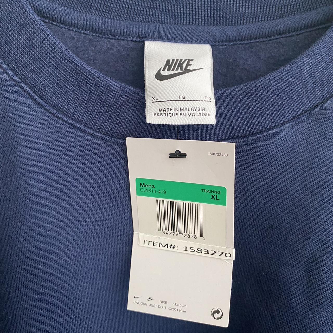 Nike Navy Dri-fit Heavyweight Crewneck - Depop