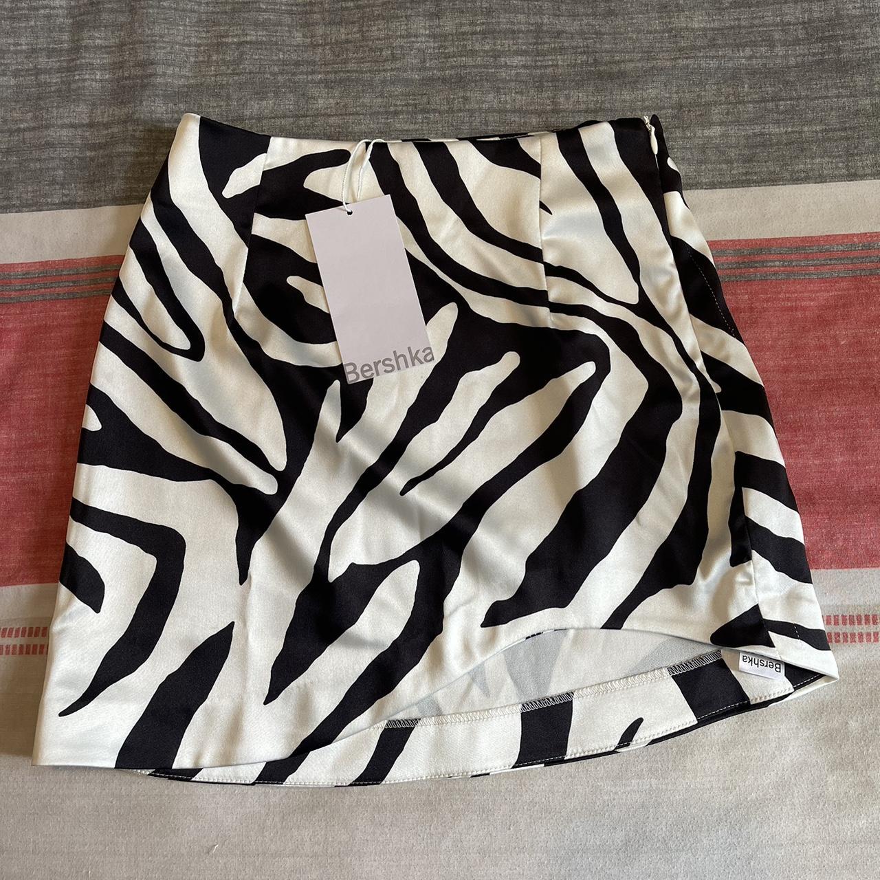 bershka zebra mini skirt brand new & unworn tags... Depop