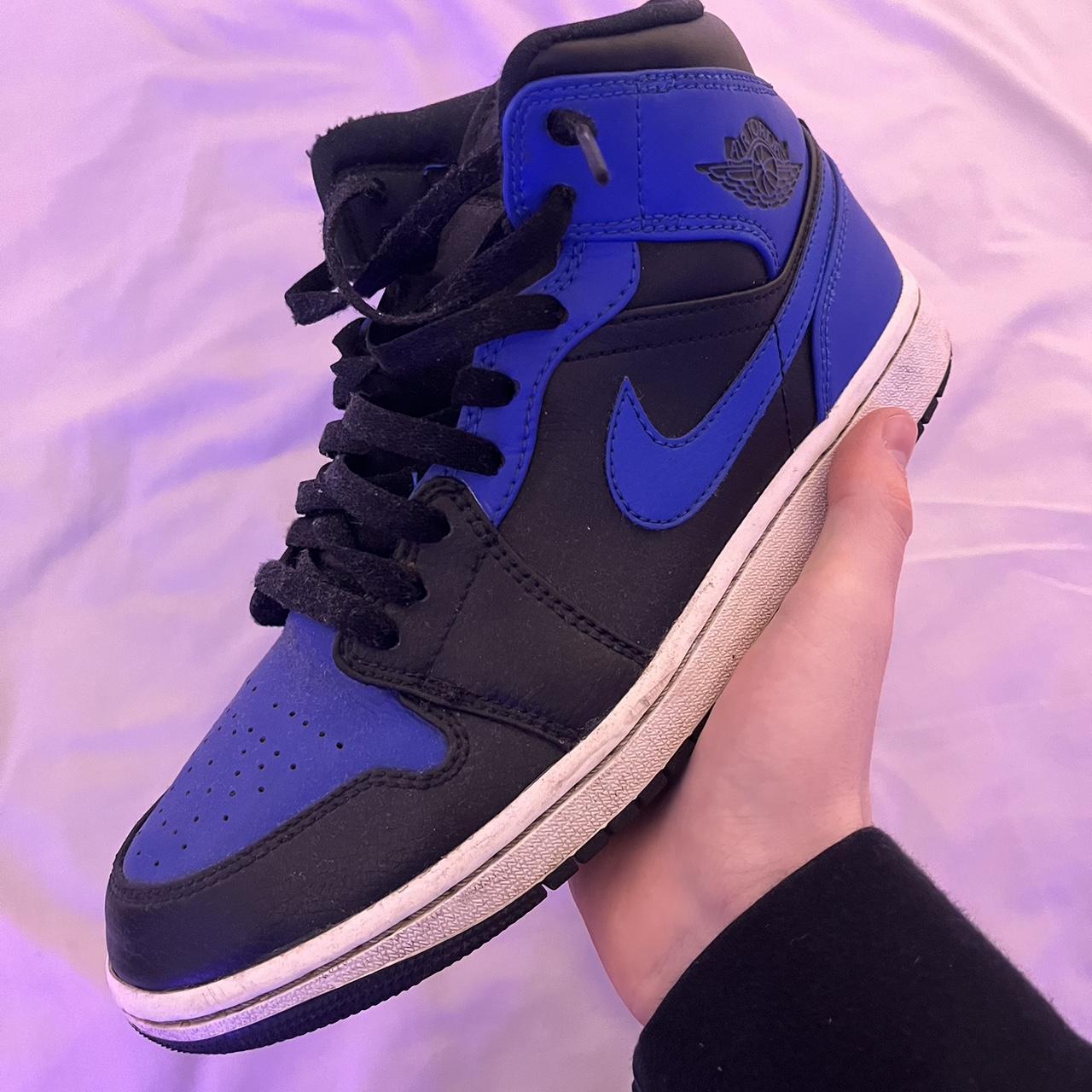 mens royal blue jordans