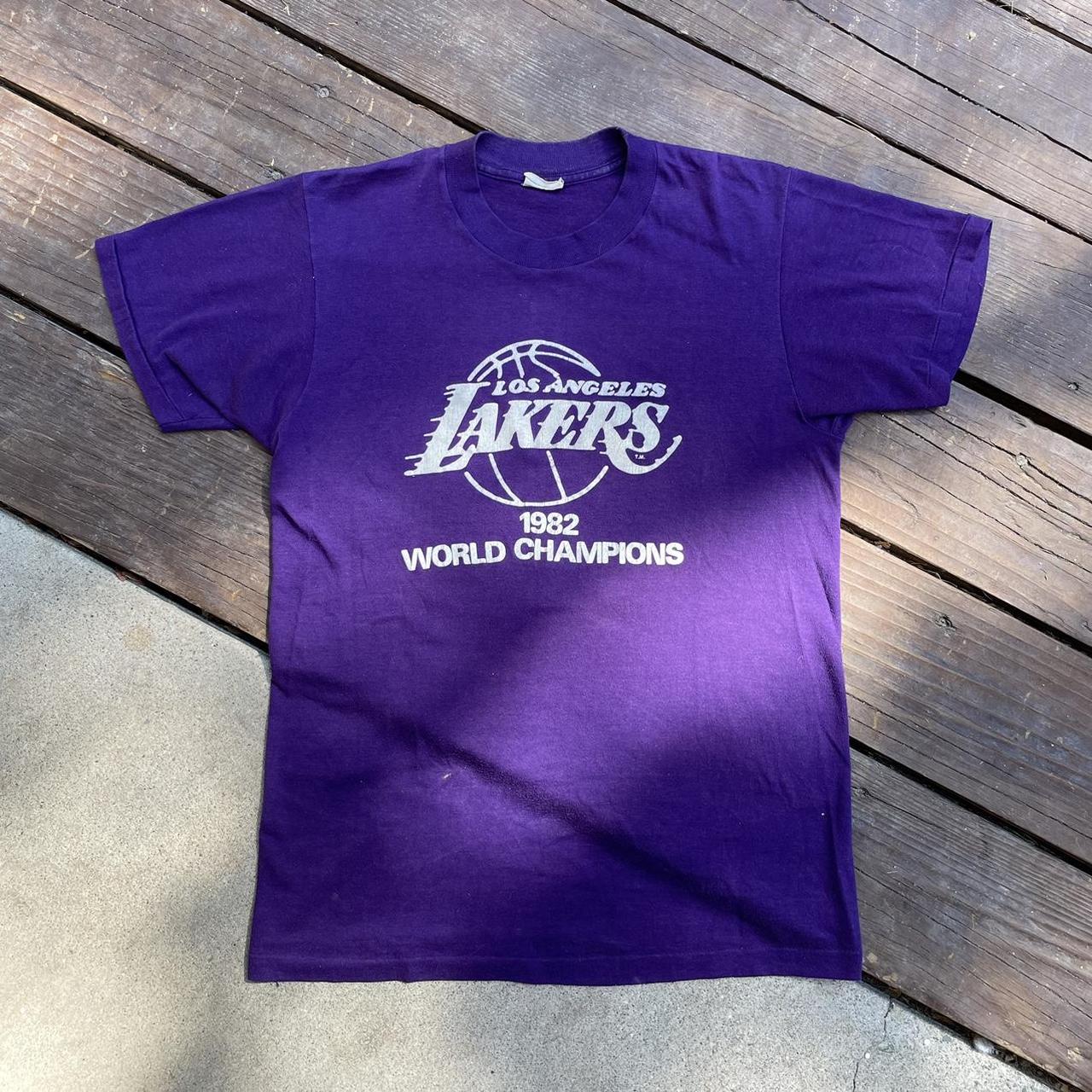 Vintage Los Angeles Lakers World Champions T-Shirt