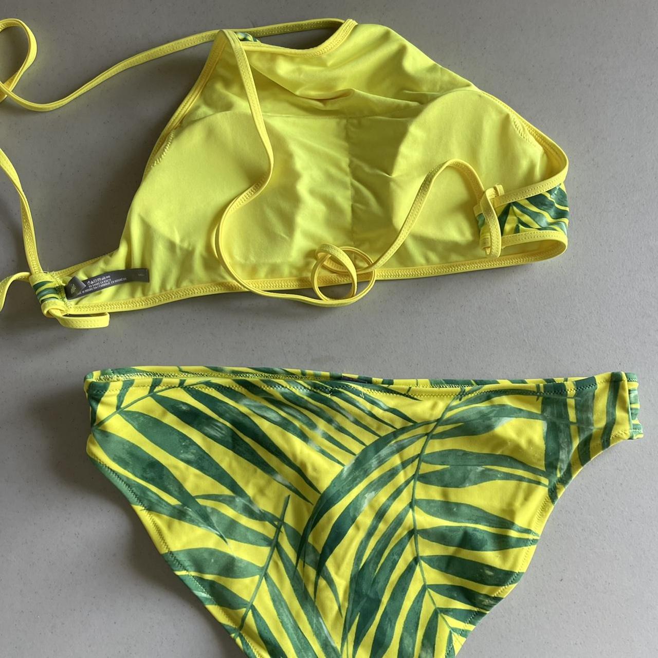 Aerie Women's Yellow and Green Bikinisandtankinisets Depop