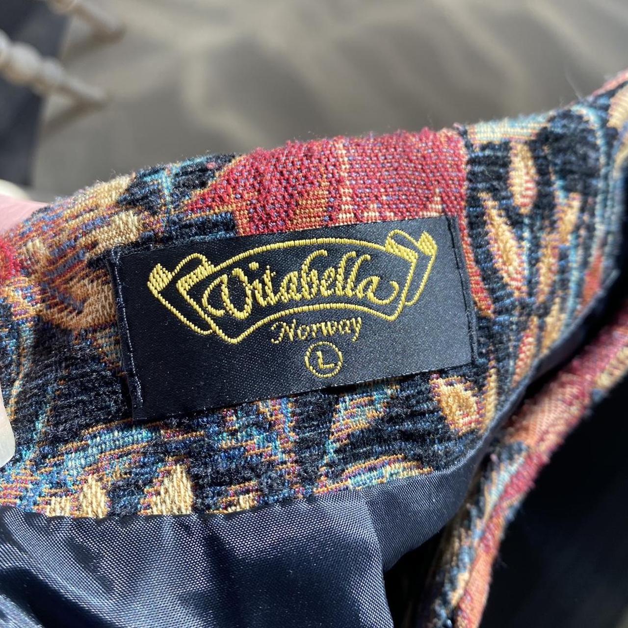 Tapestry zip up jacket Brand vitabella No stretch... Depop