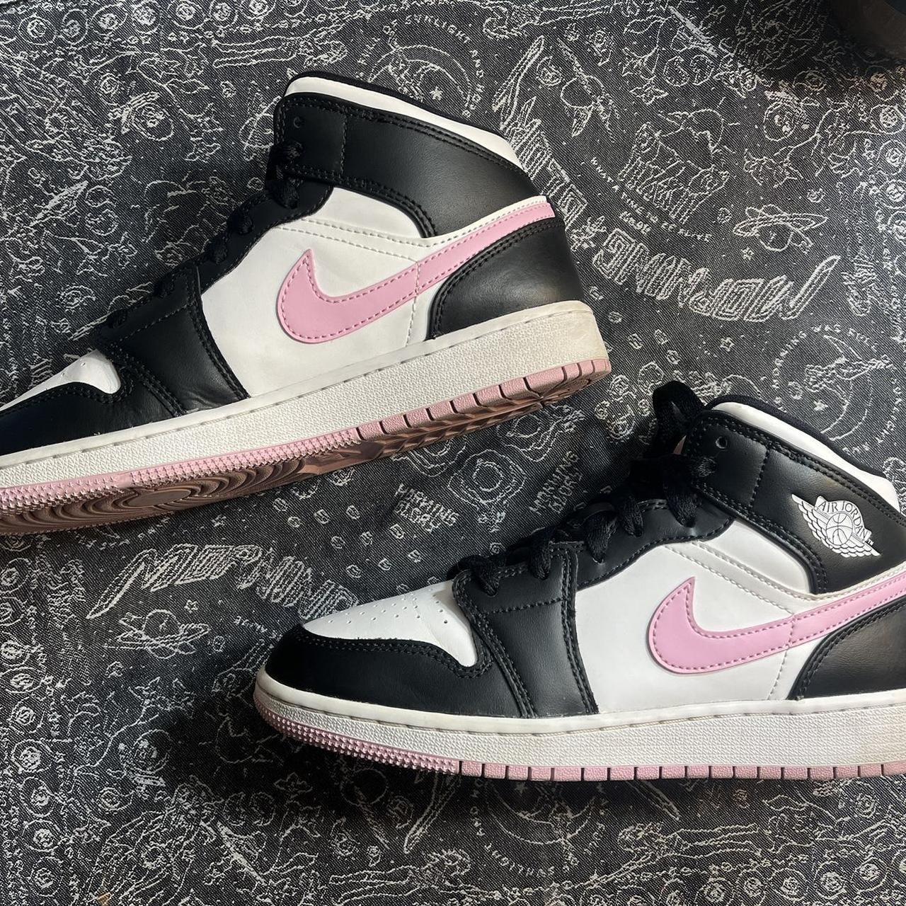 Air jordan 1 black pink outlet resell