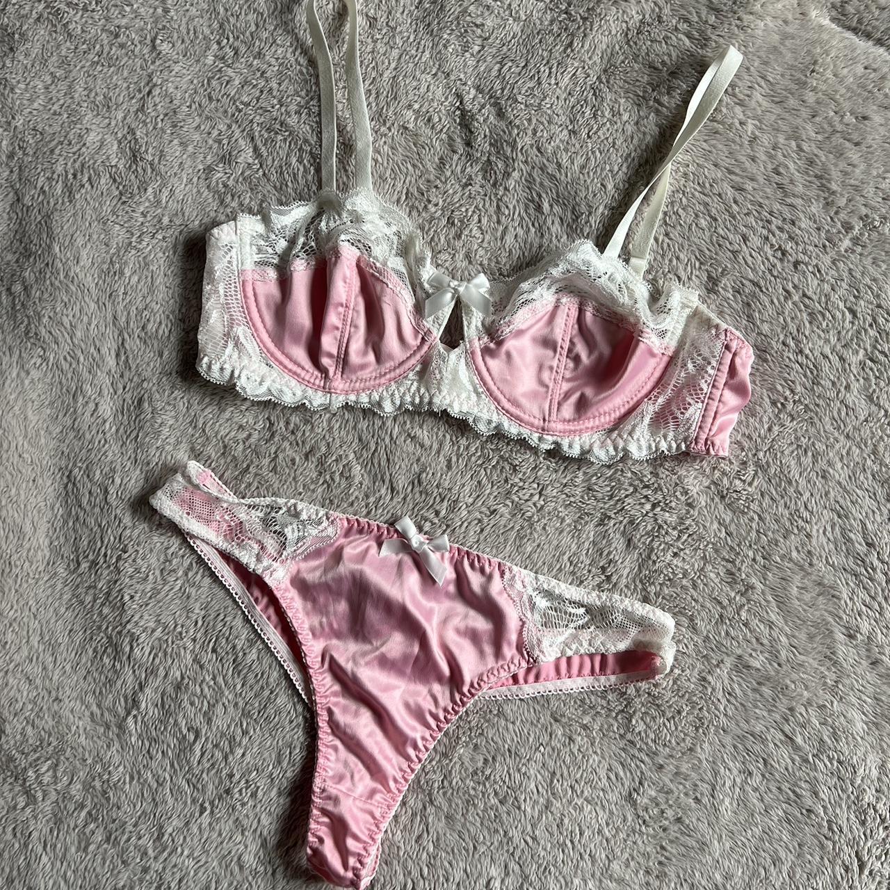 SHEIN Women's Pink and White Bra | Depop