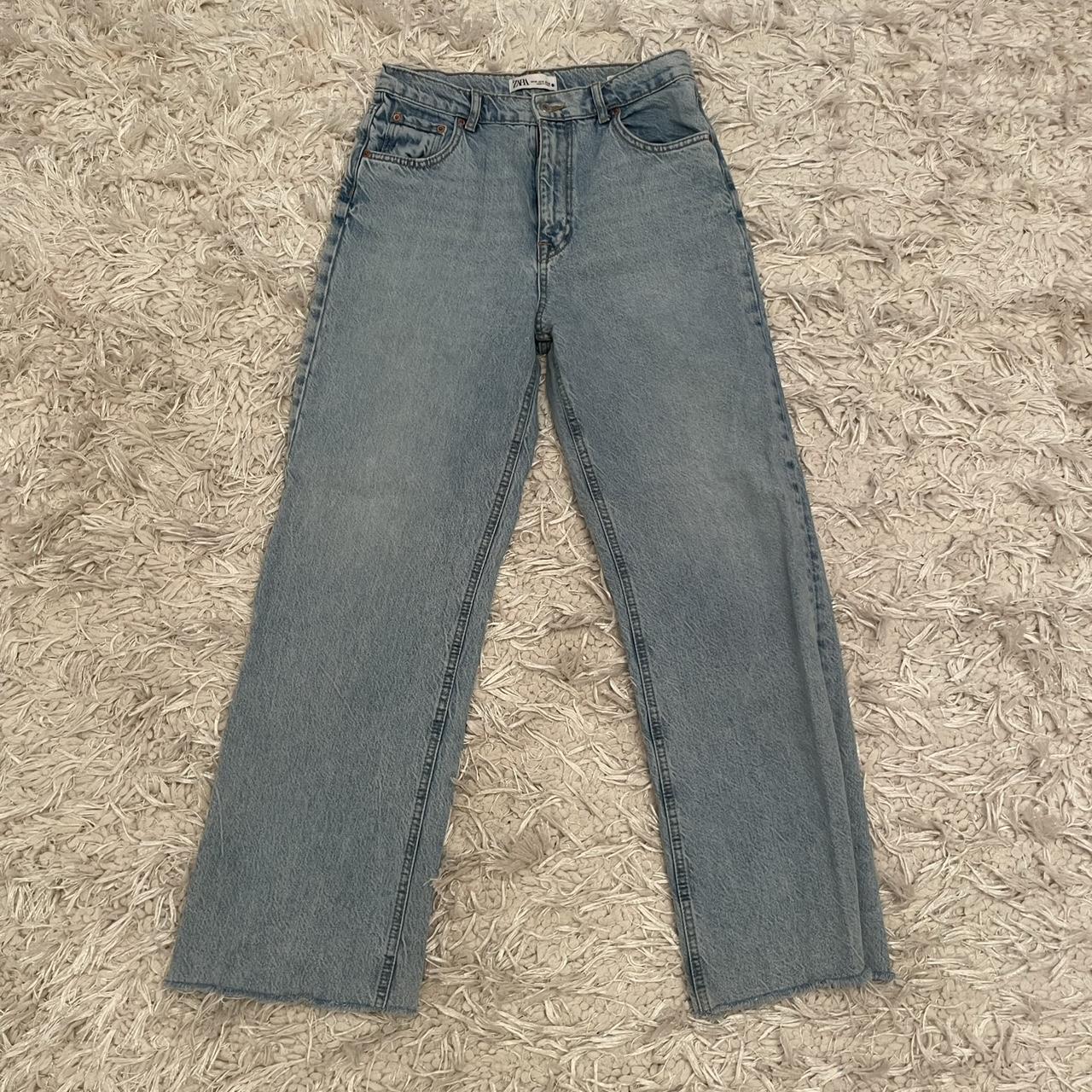 Zara 90s full length jeans Only worn a handful of... - Depop