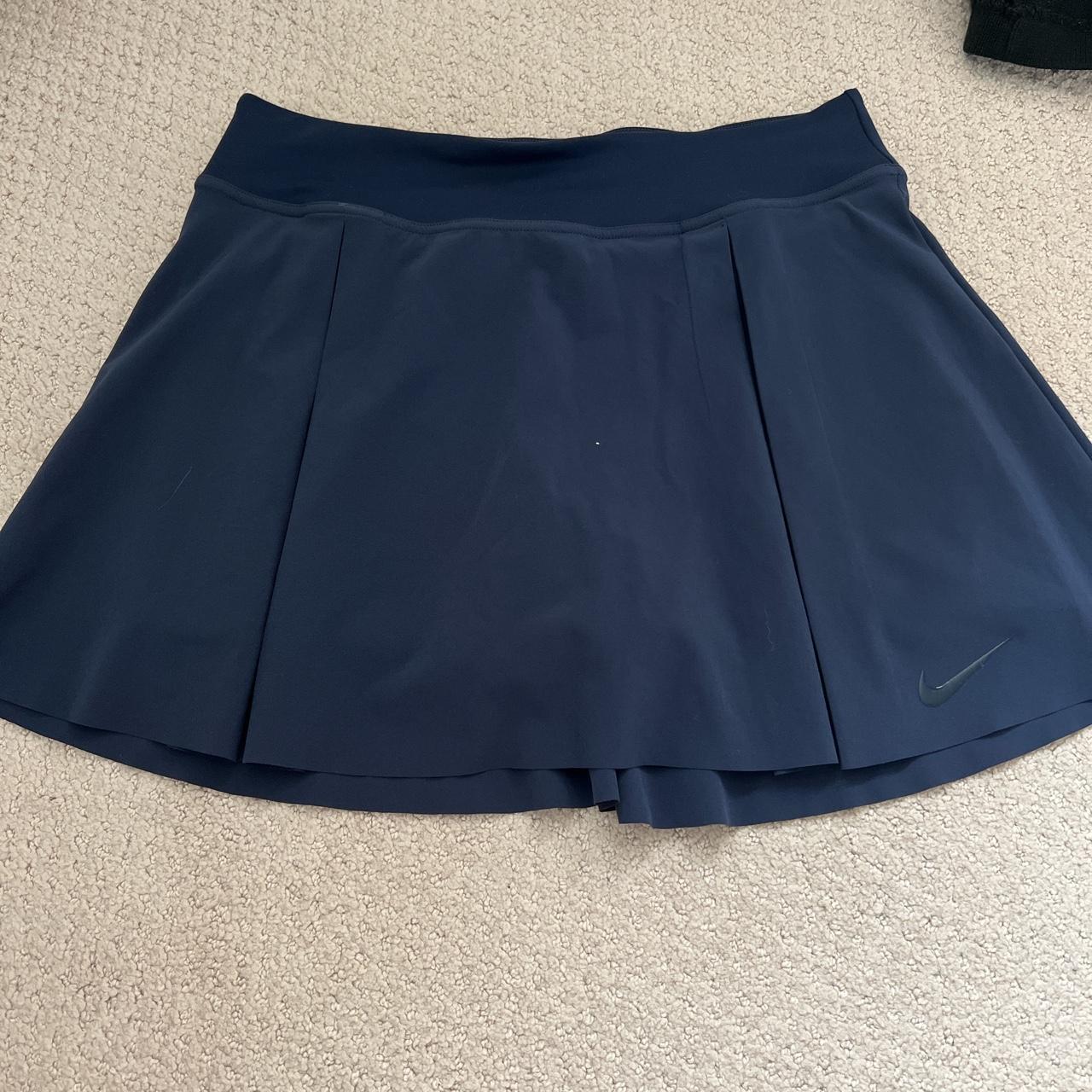 Nike Women's Navy Skirt Depop