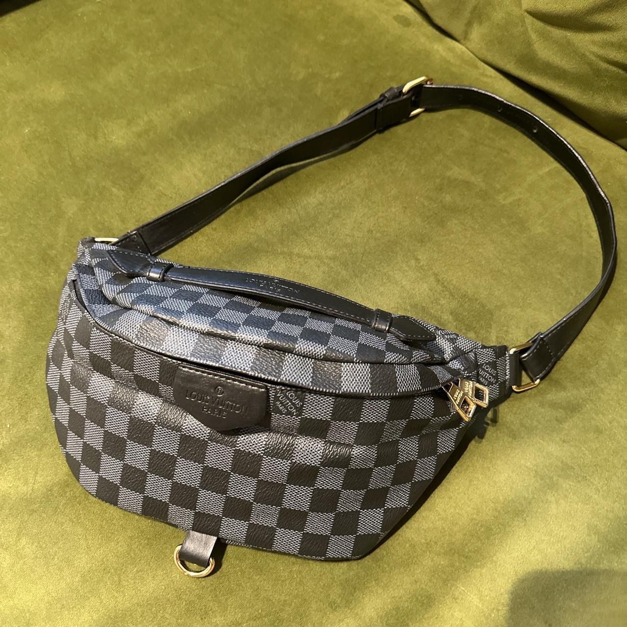 Louis vuitton-bum-bag - Depop