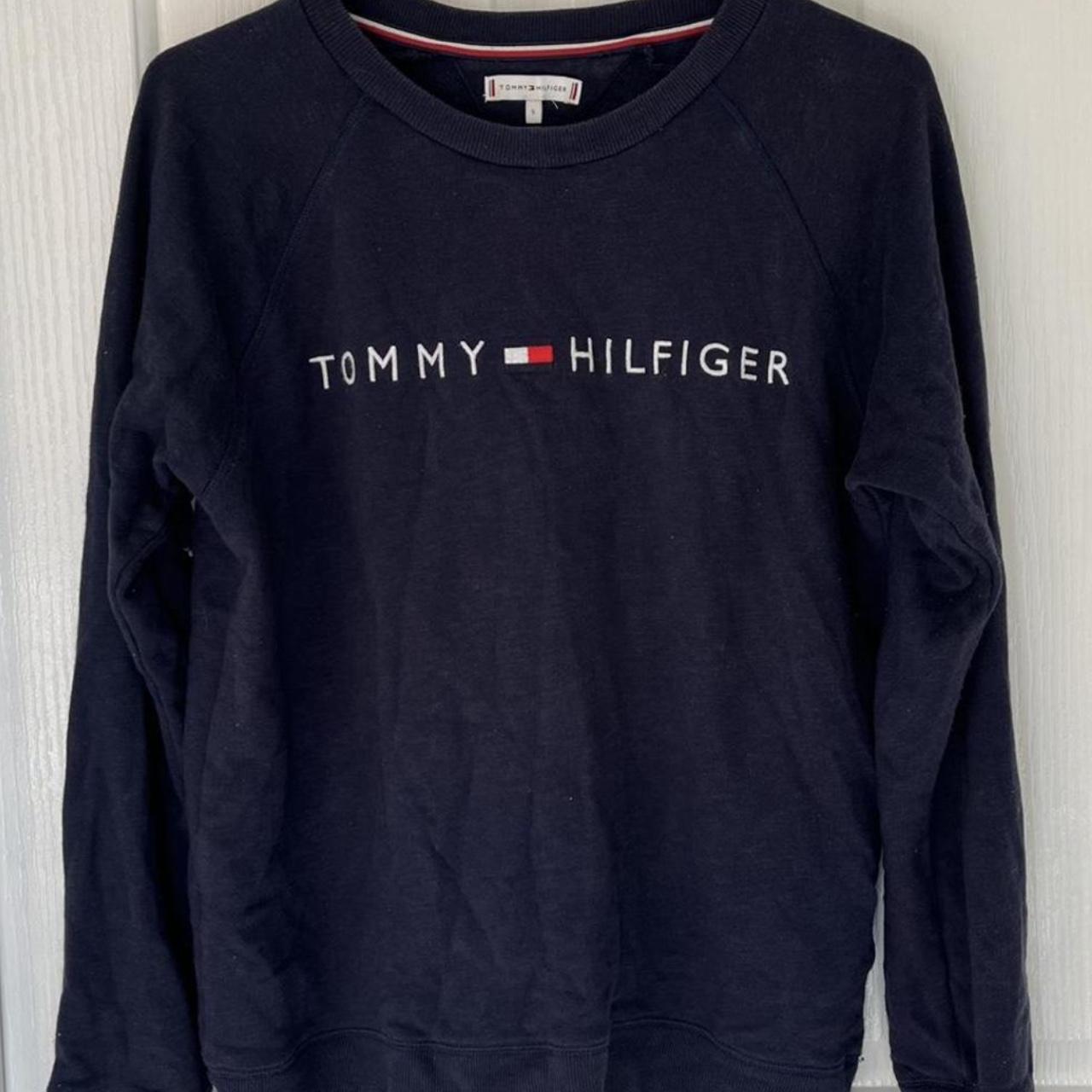 Tommy Hilfiger lightweight sweater Best fit size... - Depop