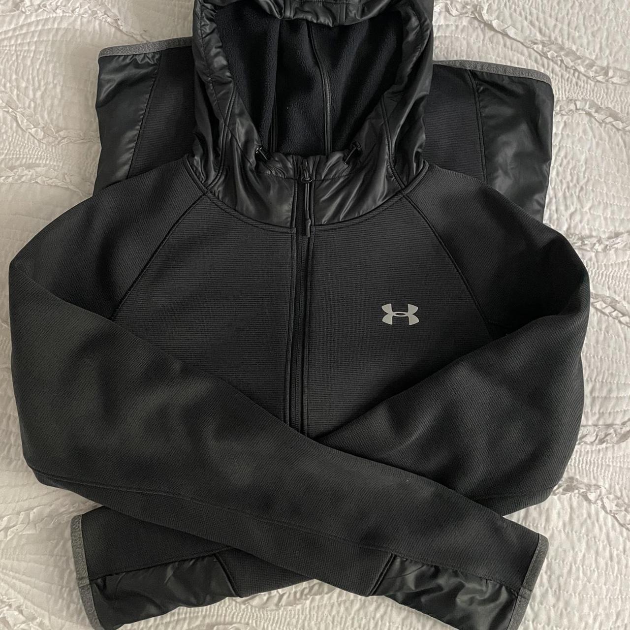 Under Armour Women's Hoodie Depop