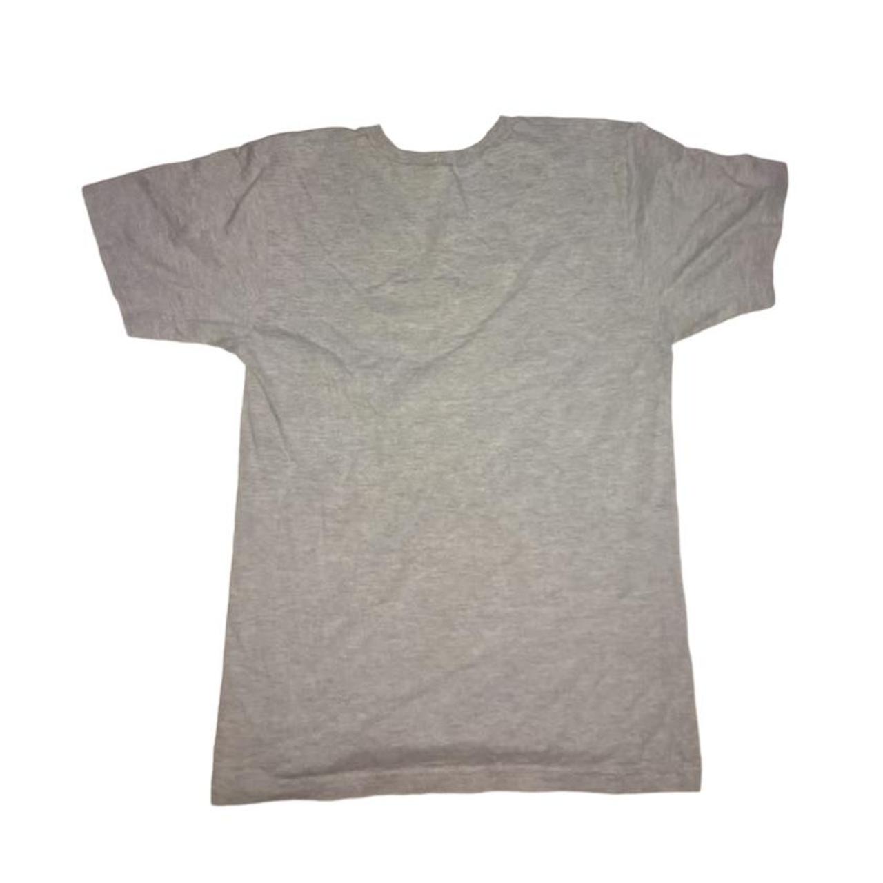 Women's Grey and Pink T-shirt | Depop