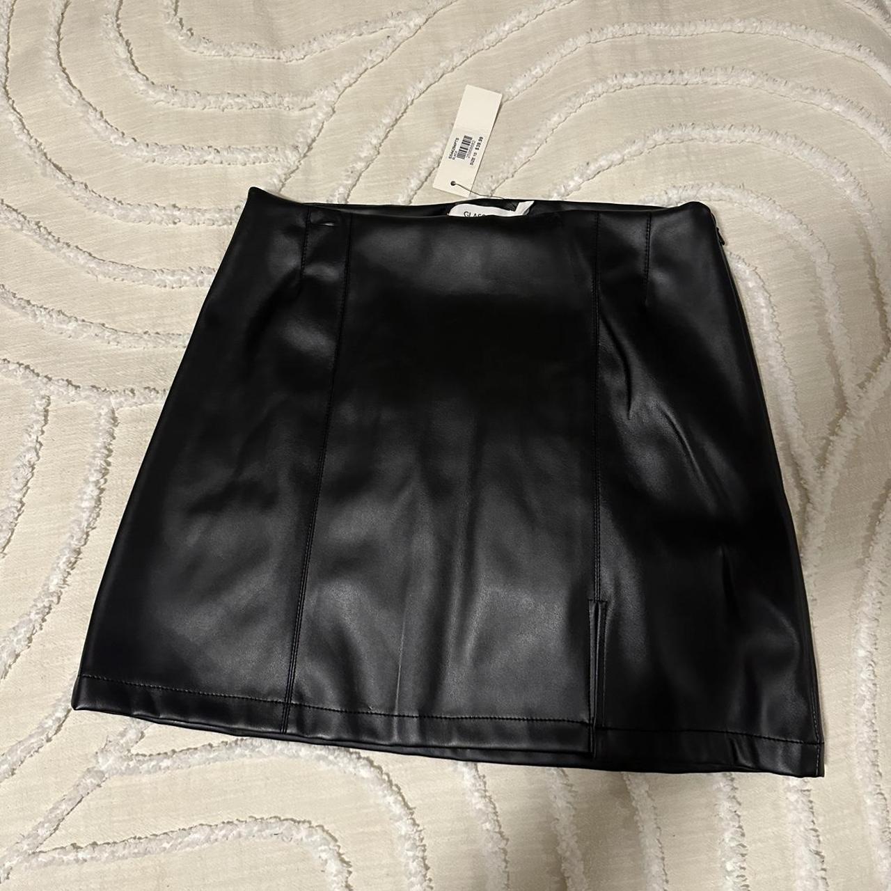 Glassons Women's Skirt Depop