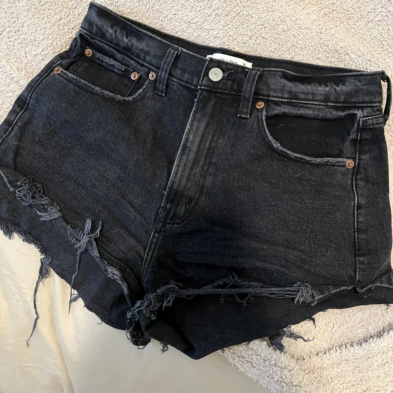 item listed by cjcla