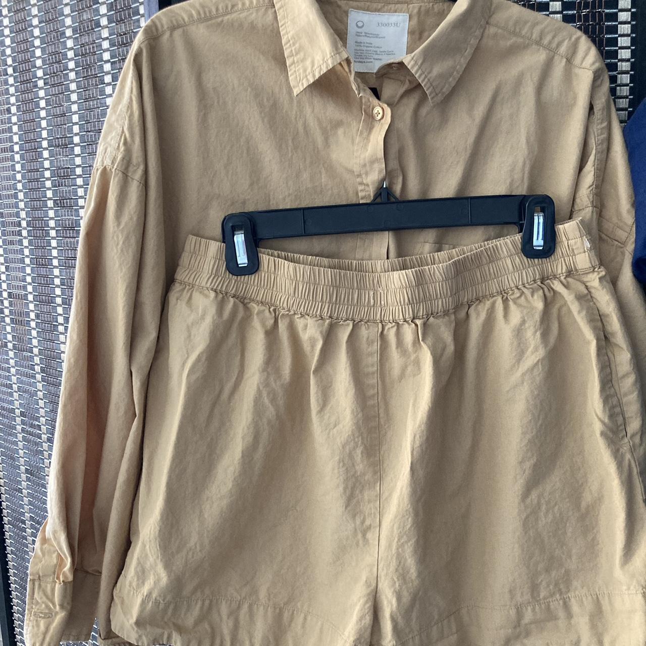 item listed by iiusagiitoshii