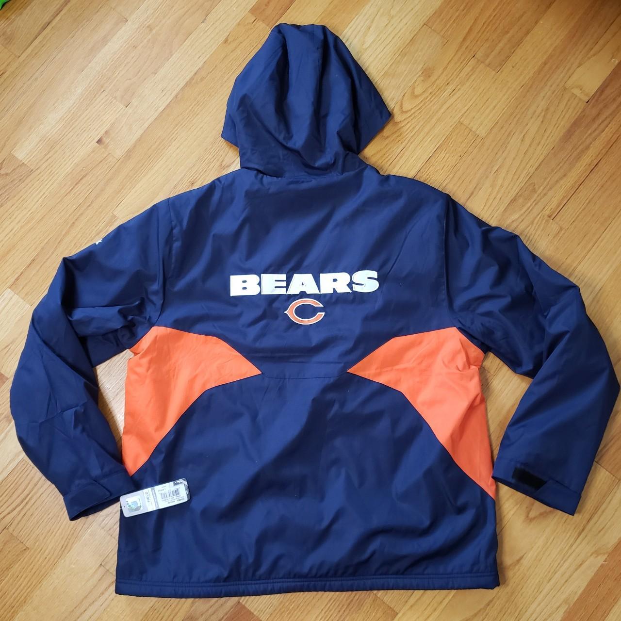 Really cool old school Chicago Bears Sideline fleece - Depop