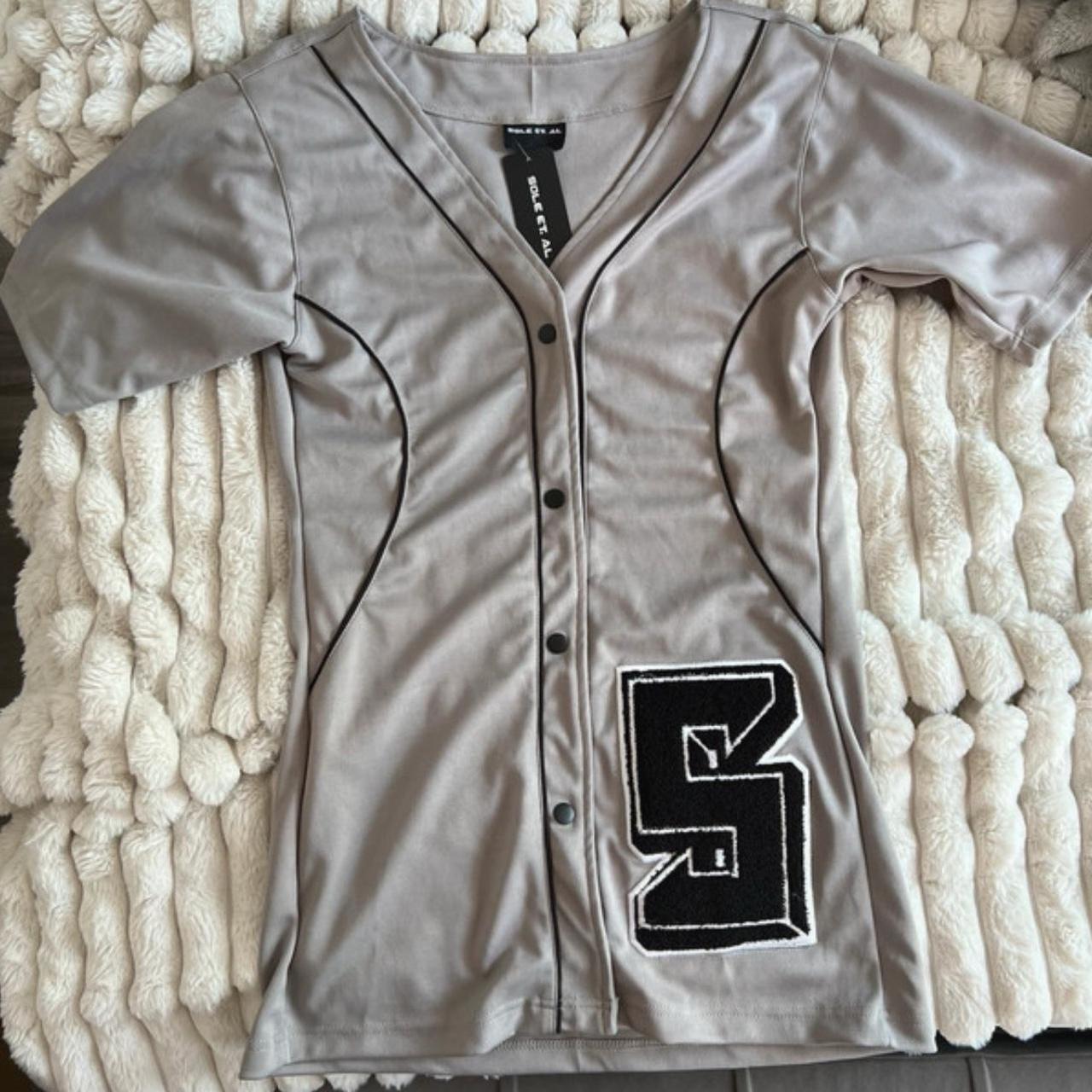 item listed by twinter160299