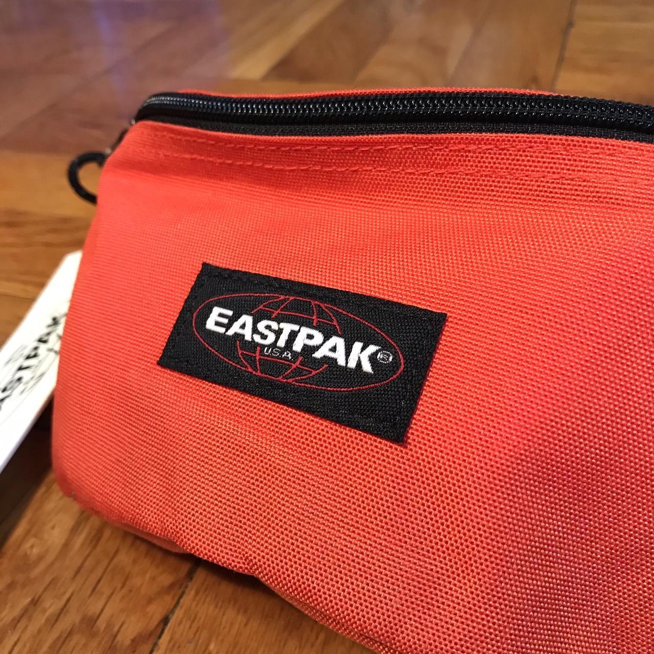 Eastpak Men's Orange and Black Bag (2)