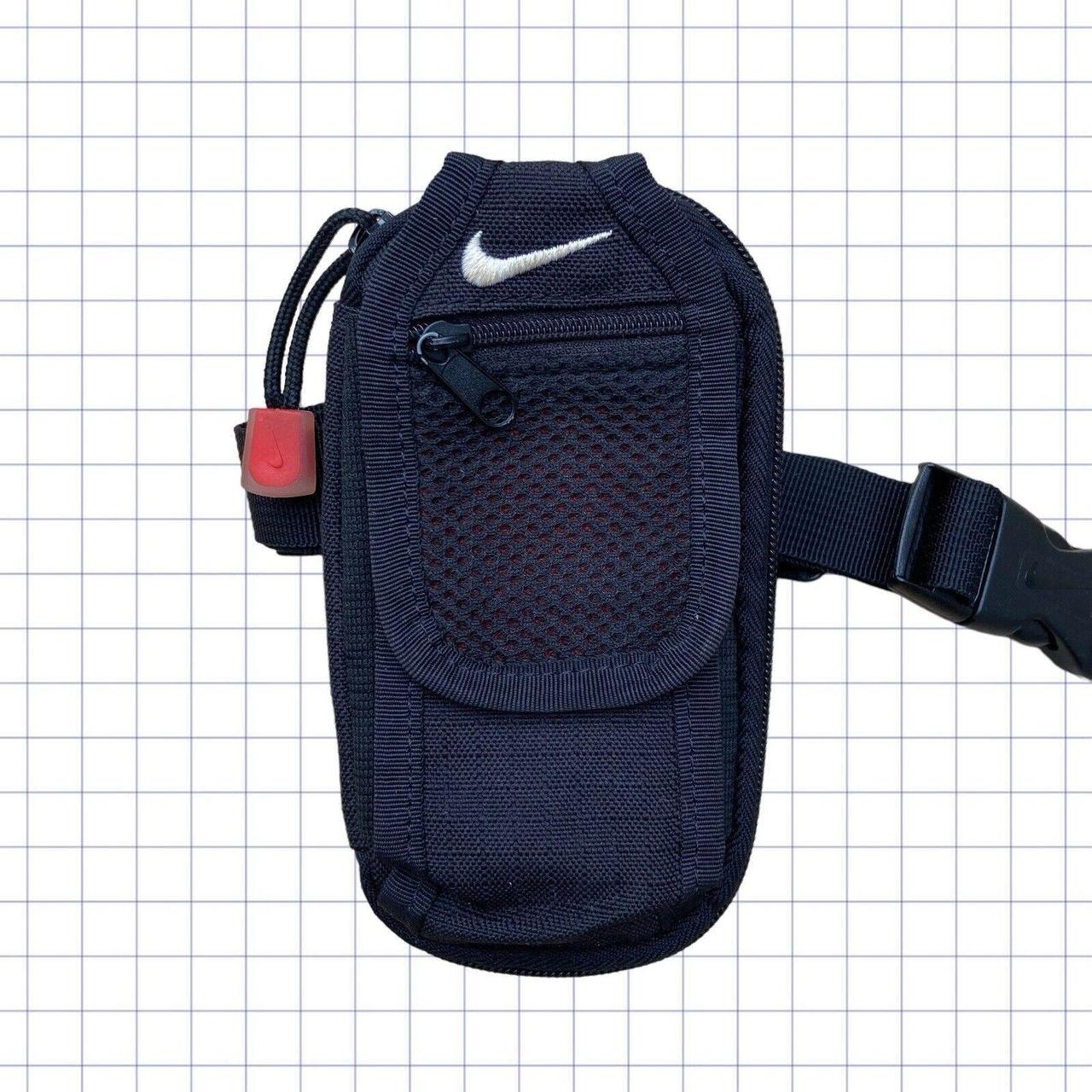 Nike pouch bag best sale