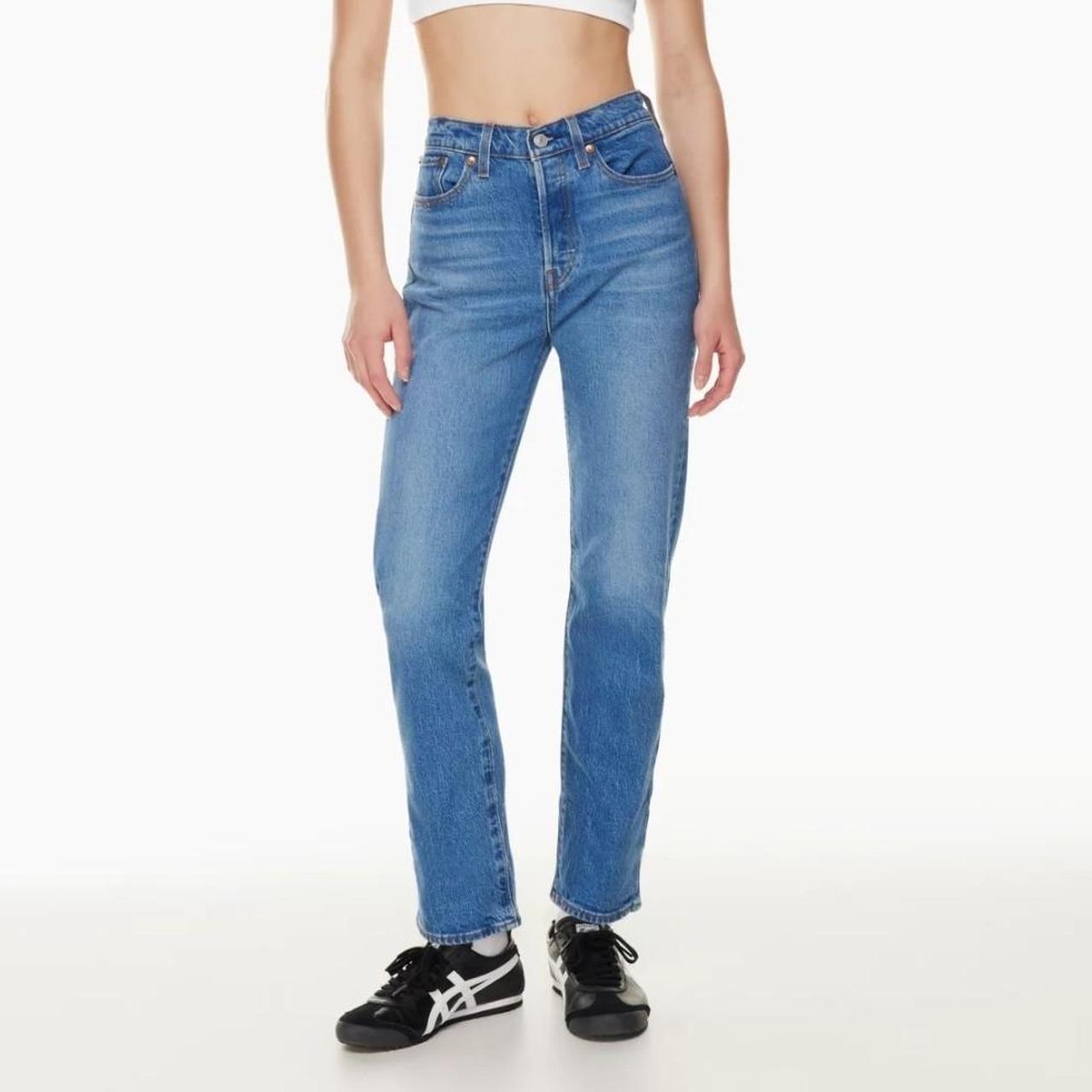 Levi's wedgie cheap crop