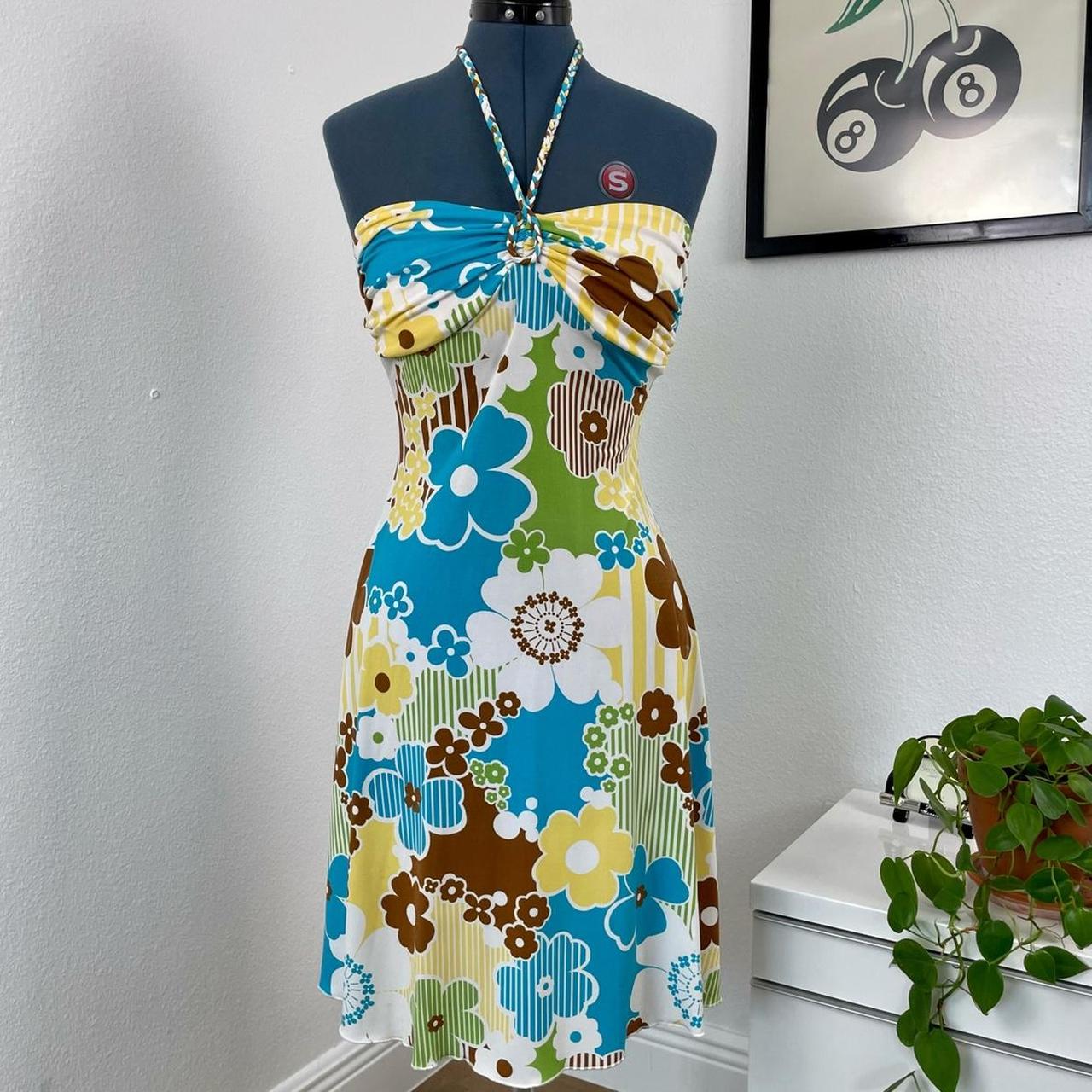 Women's Green and White Dress