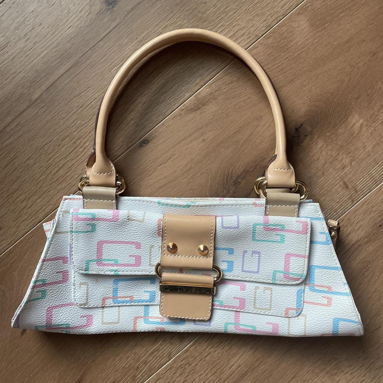 Rare baby blue ostrich guess purse In perfect - Depop