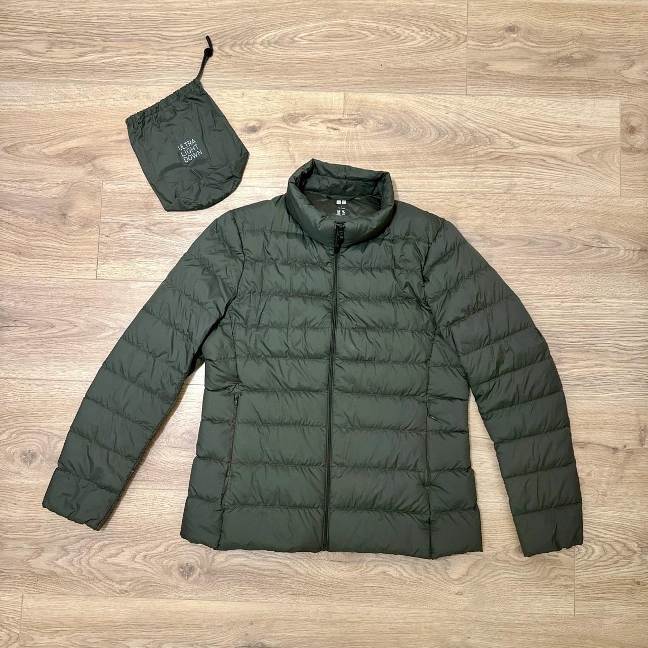 UNIQLO U Extra Puff Greenish Grey Ultra Light Down Jacket Lemaire Size  Small, Men's Fashion, Coats, Jackets and Outerwear on Carousell