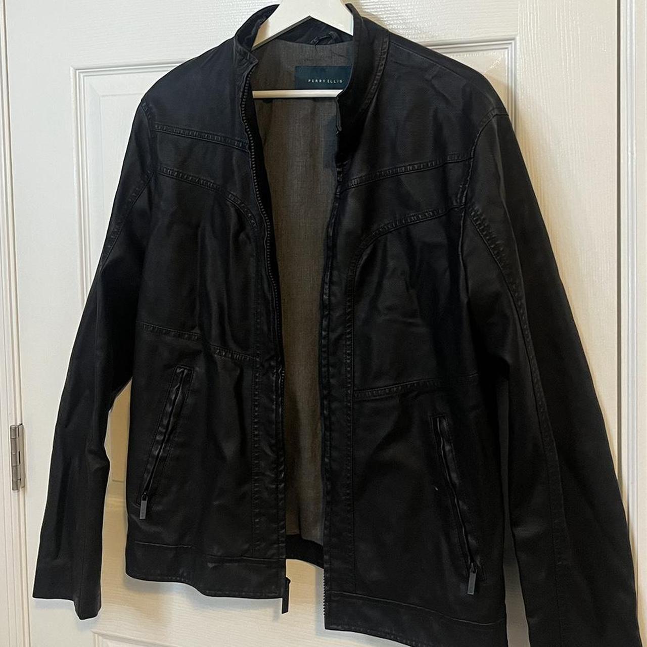 item listed by shopsarahsfits