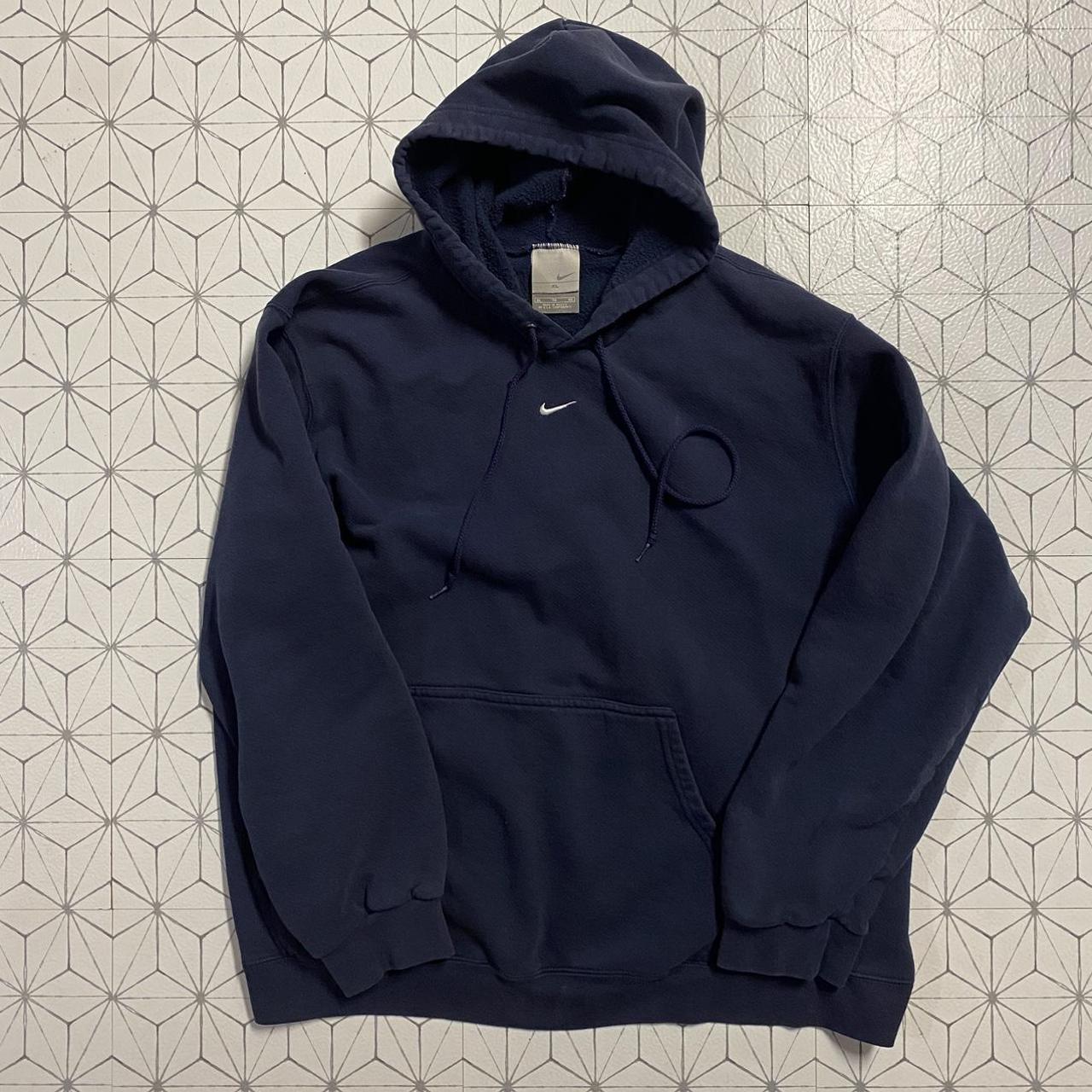 Vintage navy discount blue nike hoodie