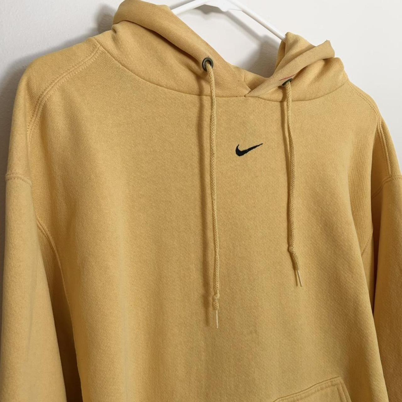 Nike Men's Hoodie Yellow/Black L – Mango Nike Centerswoosh 90s