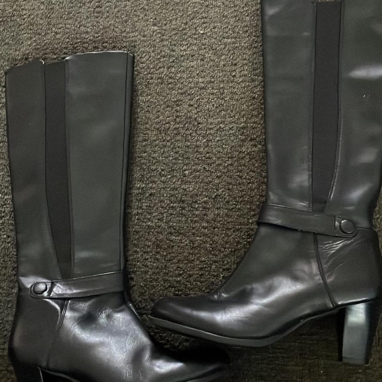 Size 6 knee high boots Collection only Newton... Depop