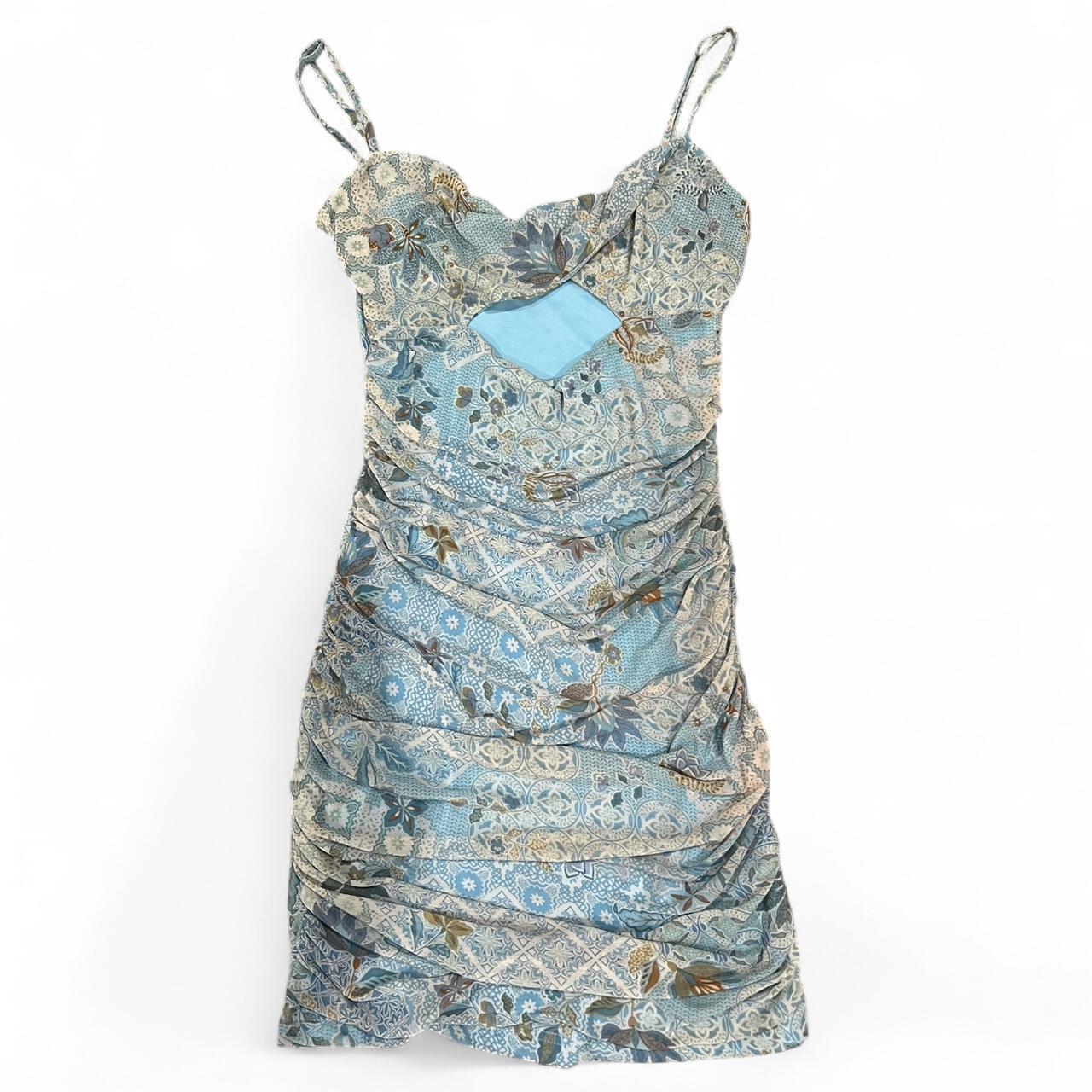 item listed by bellaolivierii