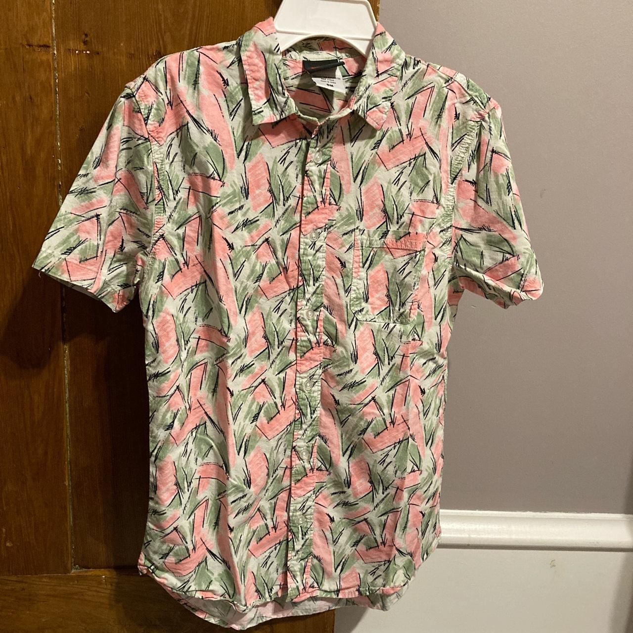 hopper shirt stranger things hot topic