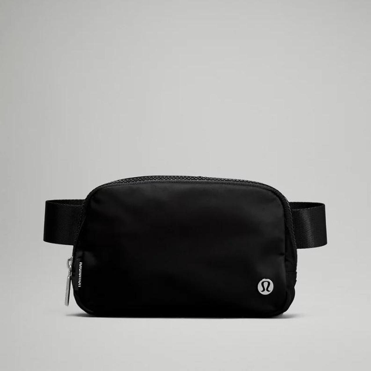 Lululemon belt bag/ bum bag Perfect condition, only... - Depop