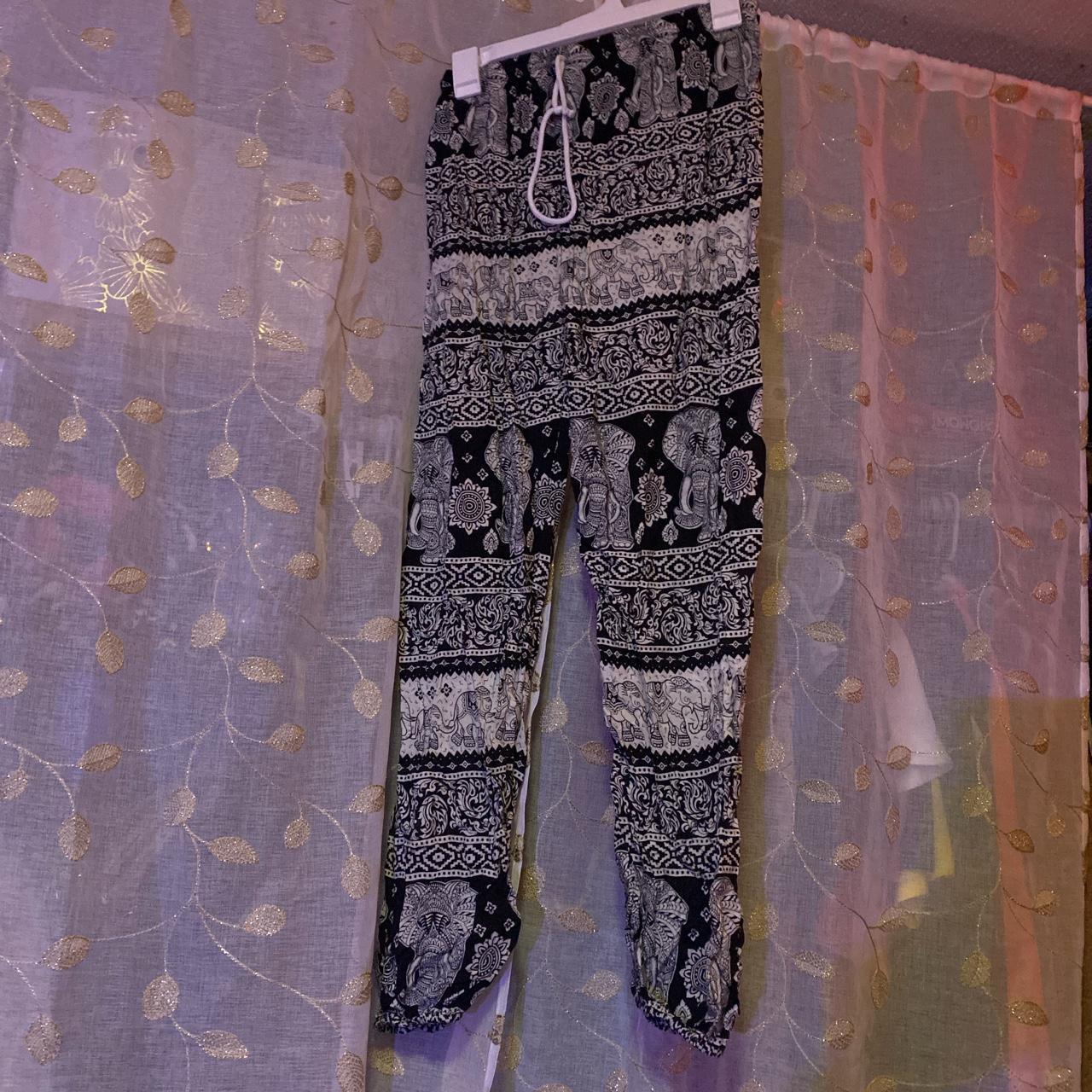  Women’s Hippie Jogger Pants Not sure of the... Depop