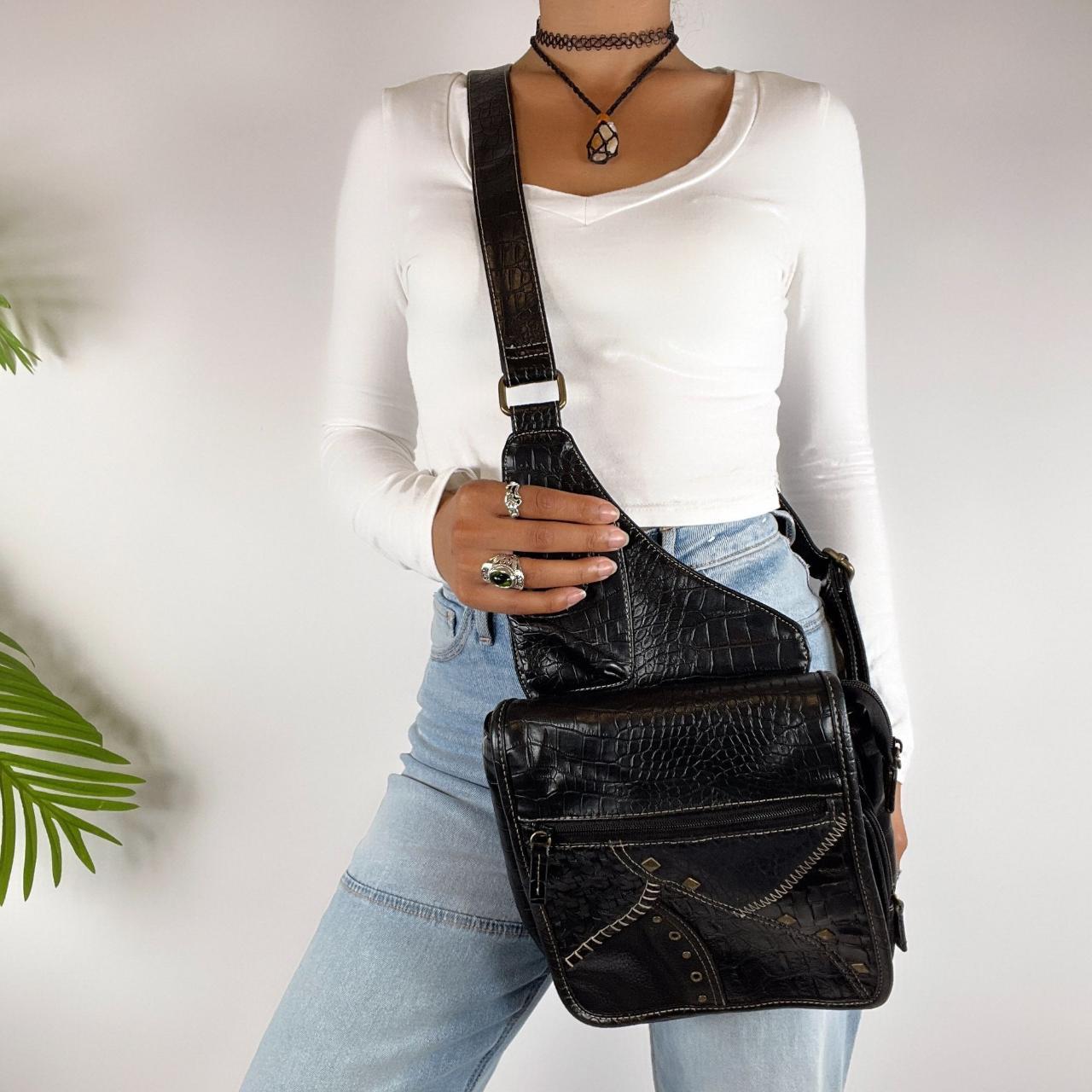 American Vintage Grunge Shoulder Bags for Women