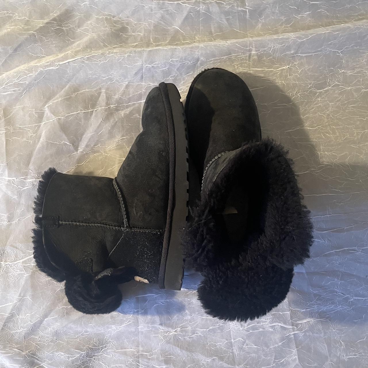 black uggs with bow at the back size: 7... - Depop