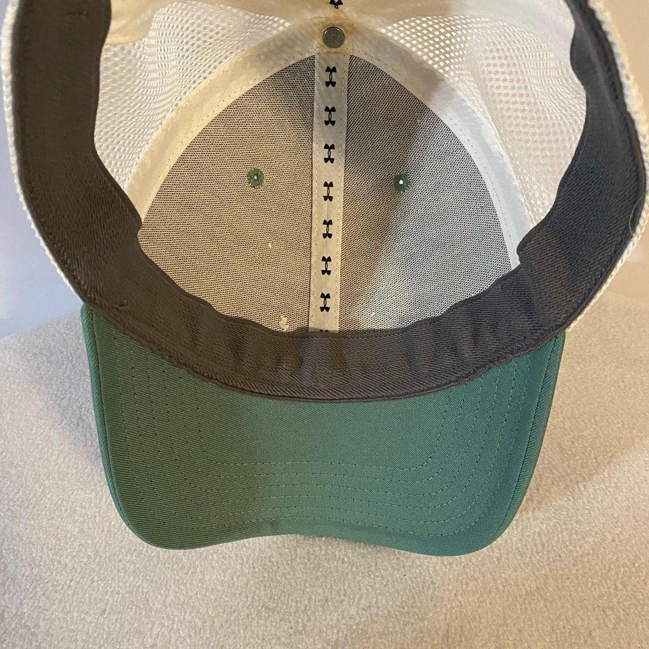 Under Armour Med/large Green And White Fish Hat Cap - Depop