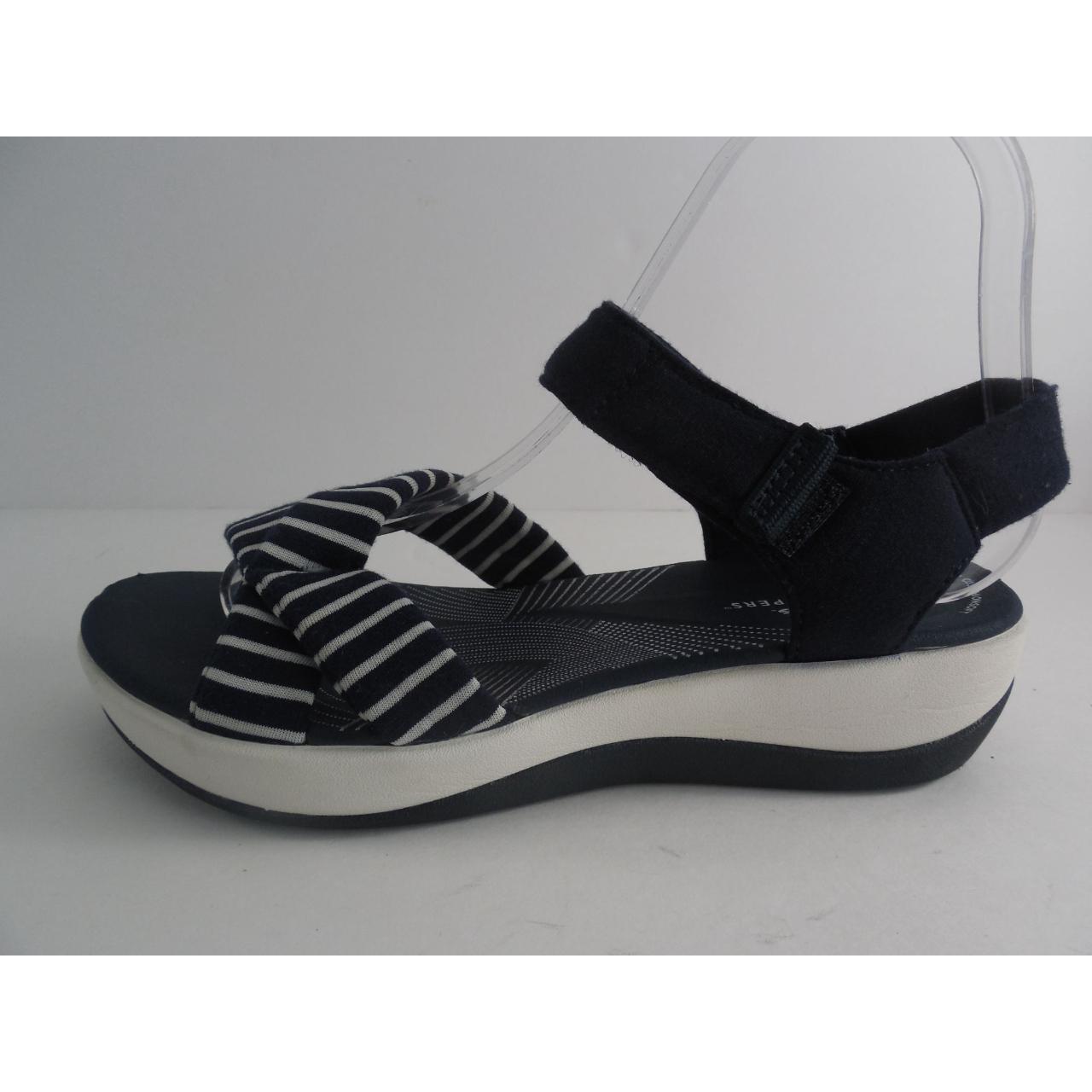clarks cloud sandals