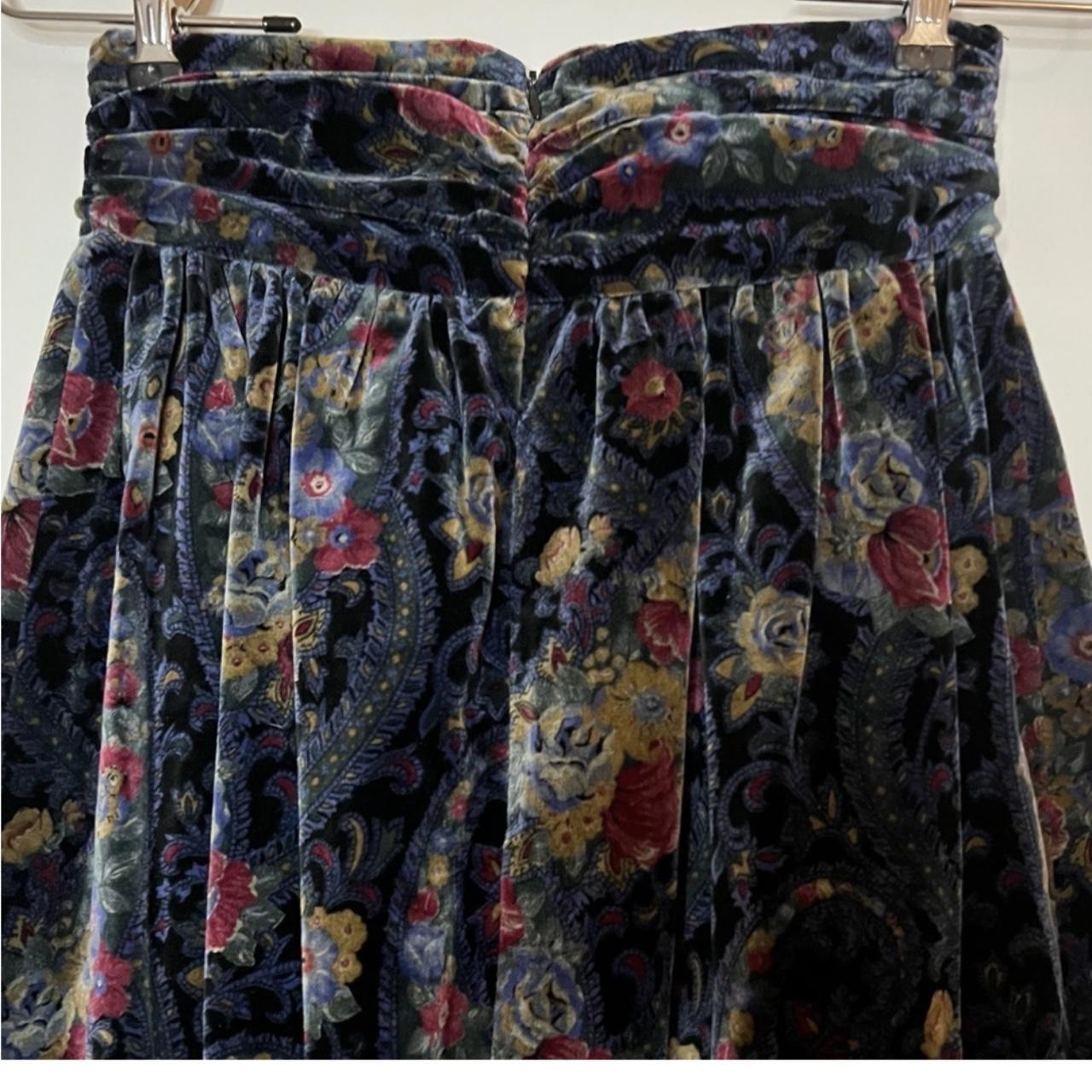 Vintage Crushed Velvet 90s Style Floral Print High... Depop