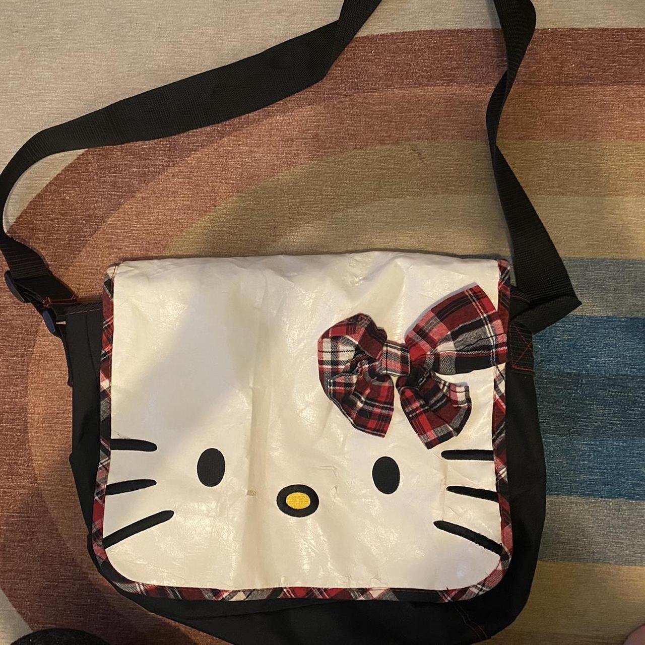 Hello kitty messenger bag!! #grunge #y2k - Depop