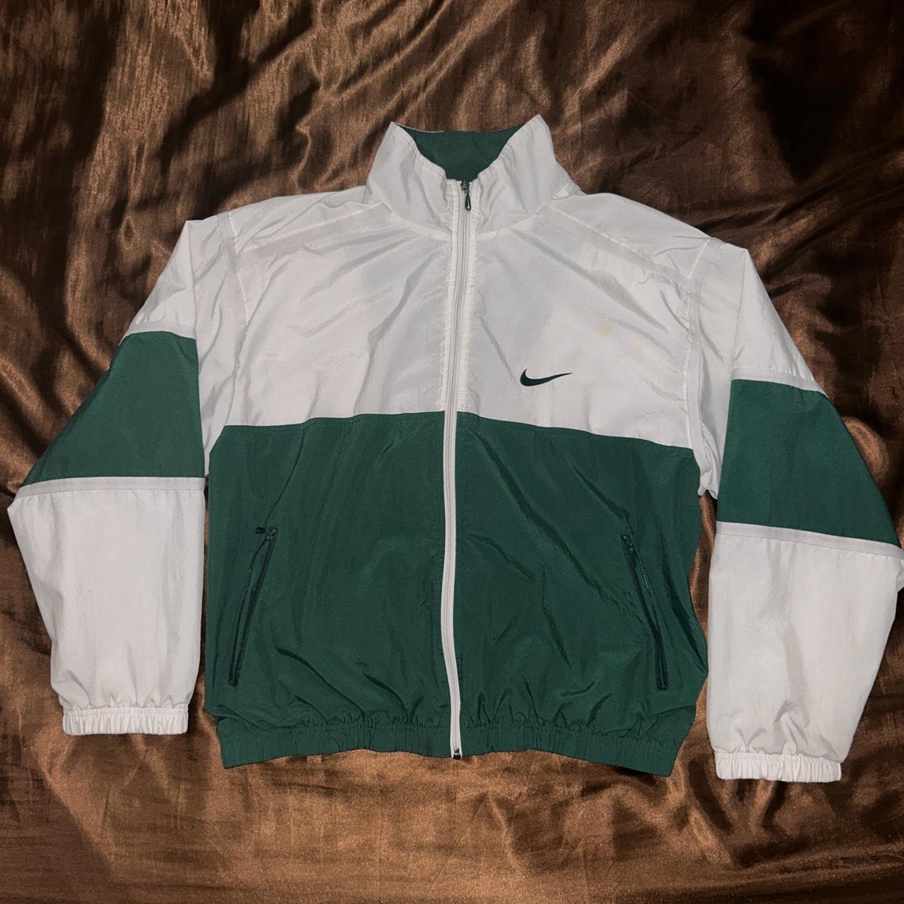 patient tsunamien Om indstilling Nike vintage-jacket - Depop