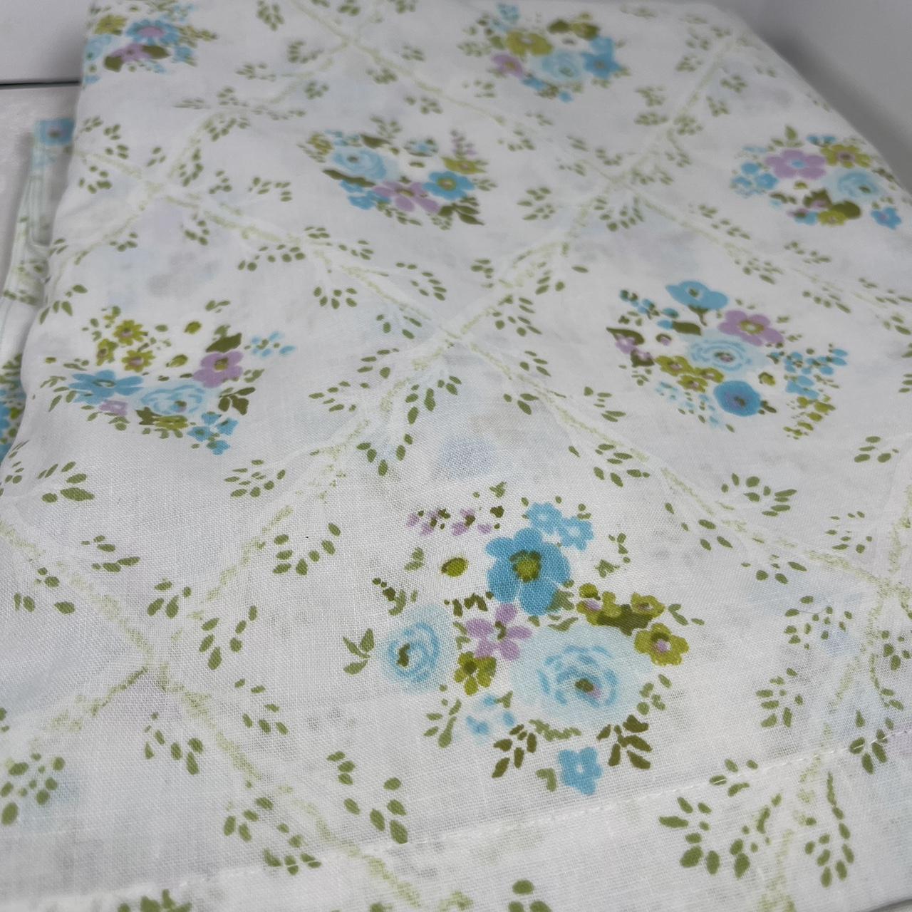 VTG Cannon Monticello Blue Green Purple Floral Roses... - Depop