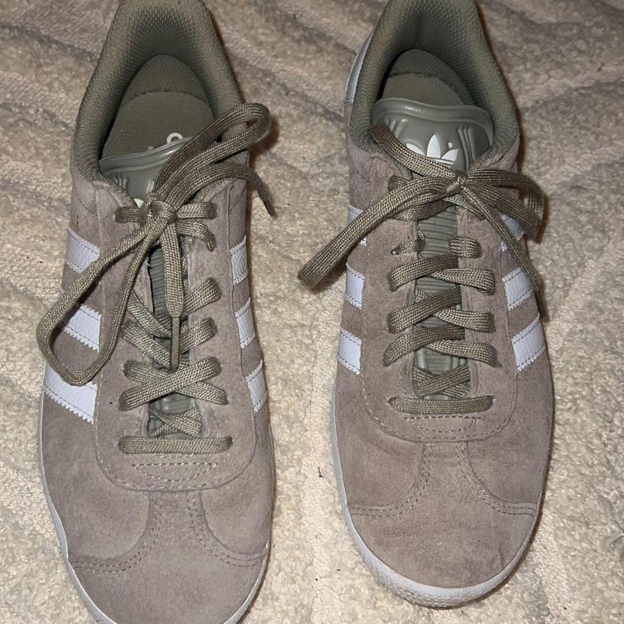 adidas gazelle khaki womens