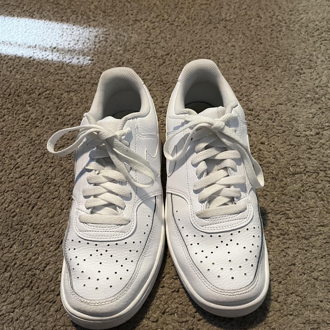 womens nike airforce white