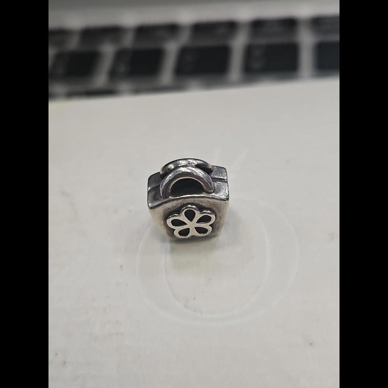 item listed by pumpkinpicker