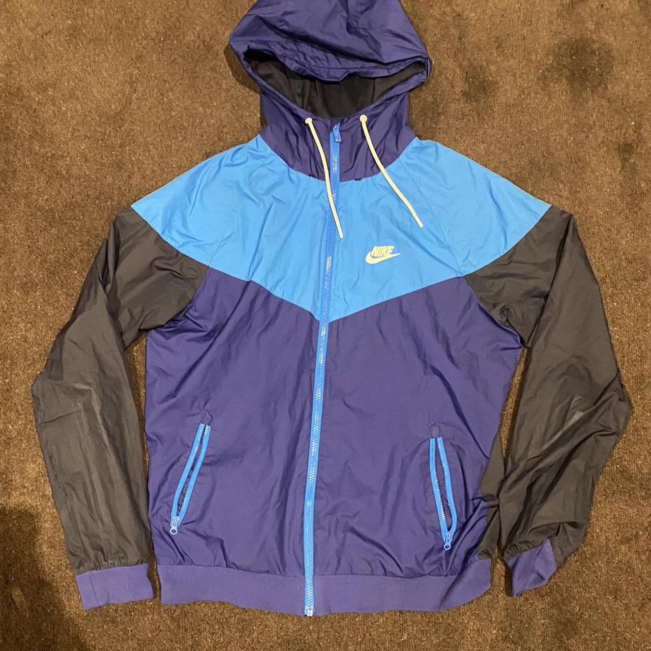 cropped windbreaker jacket nike