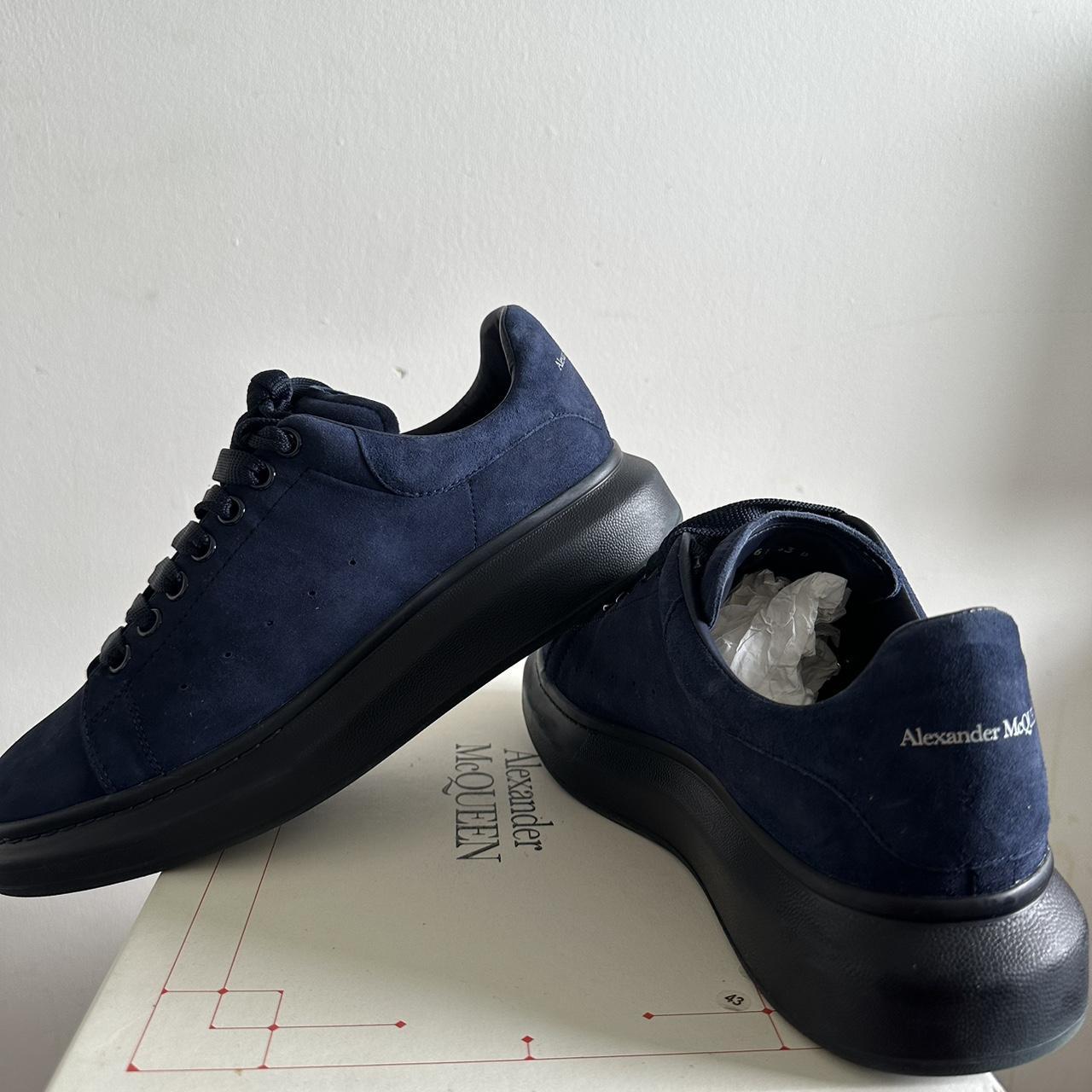 Alexander mcqueen sales navy trainers