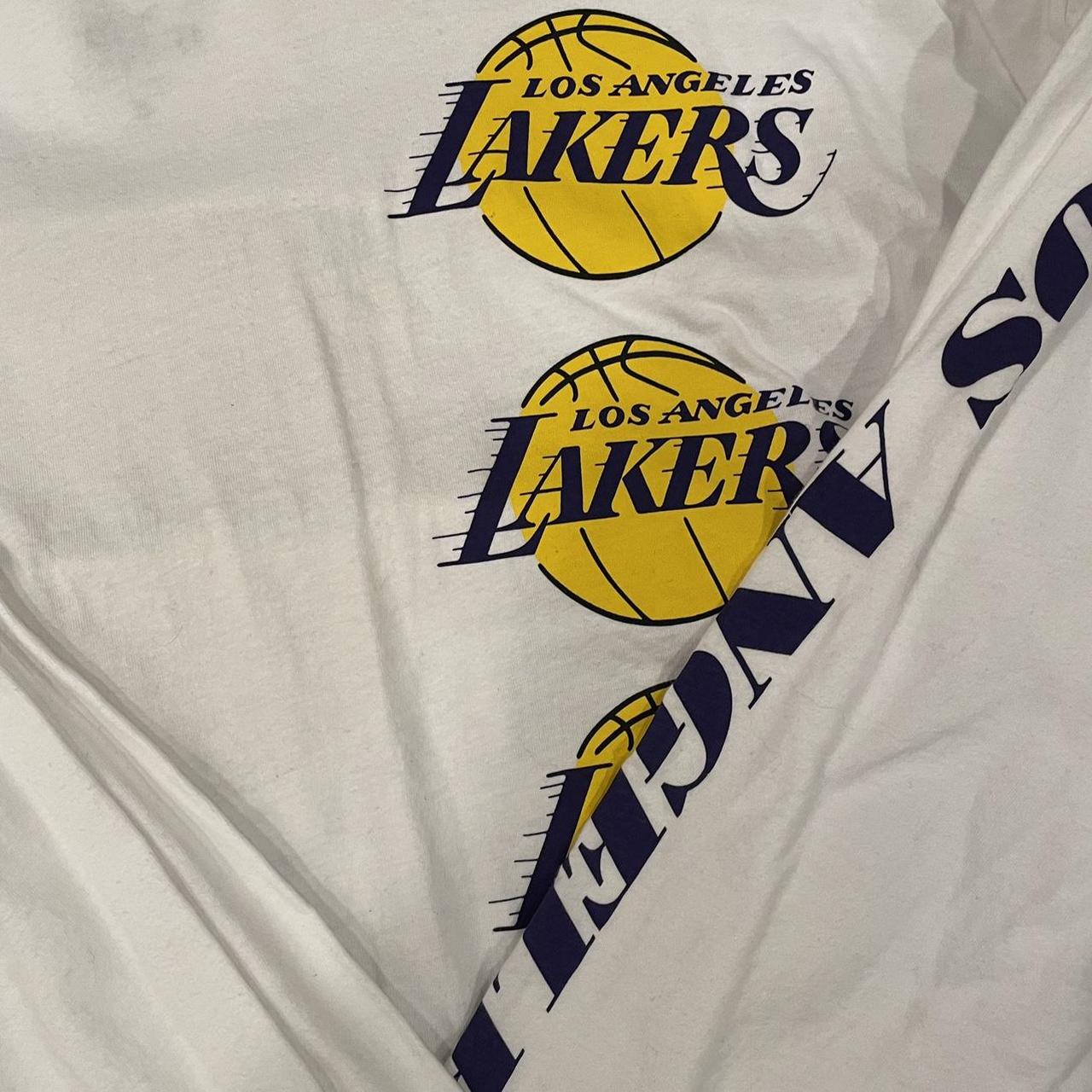Youth Lebron James Lakers hoodie Used but in perfect - Depop