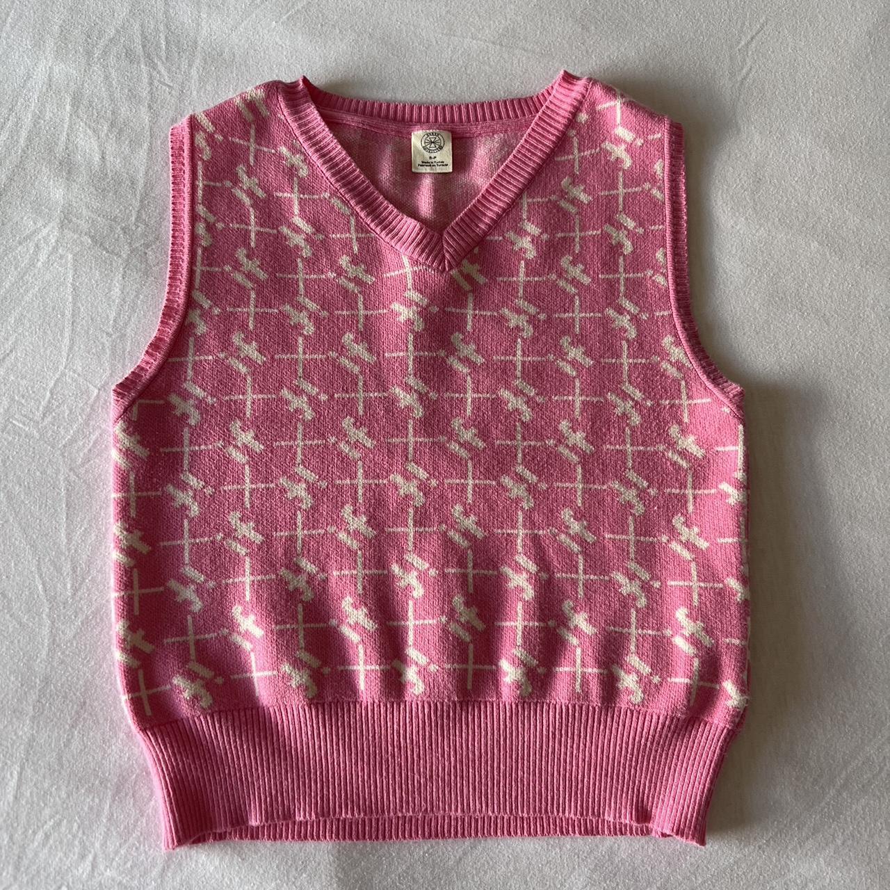 UO iets frans pink sweater vest This is absolutely... - Depop