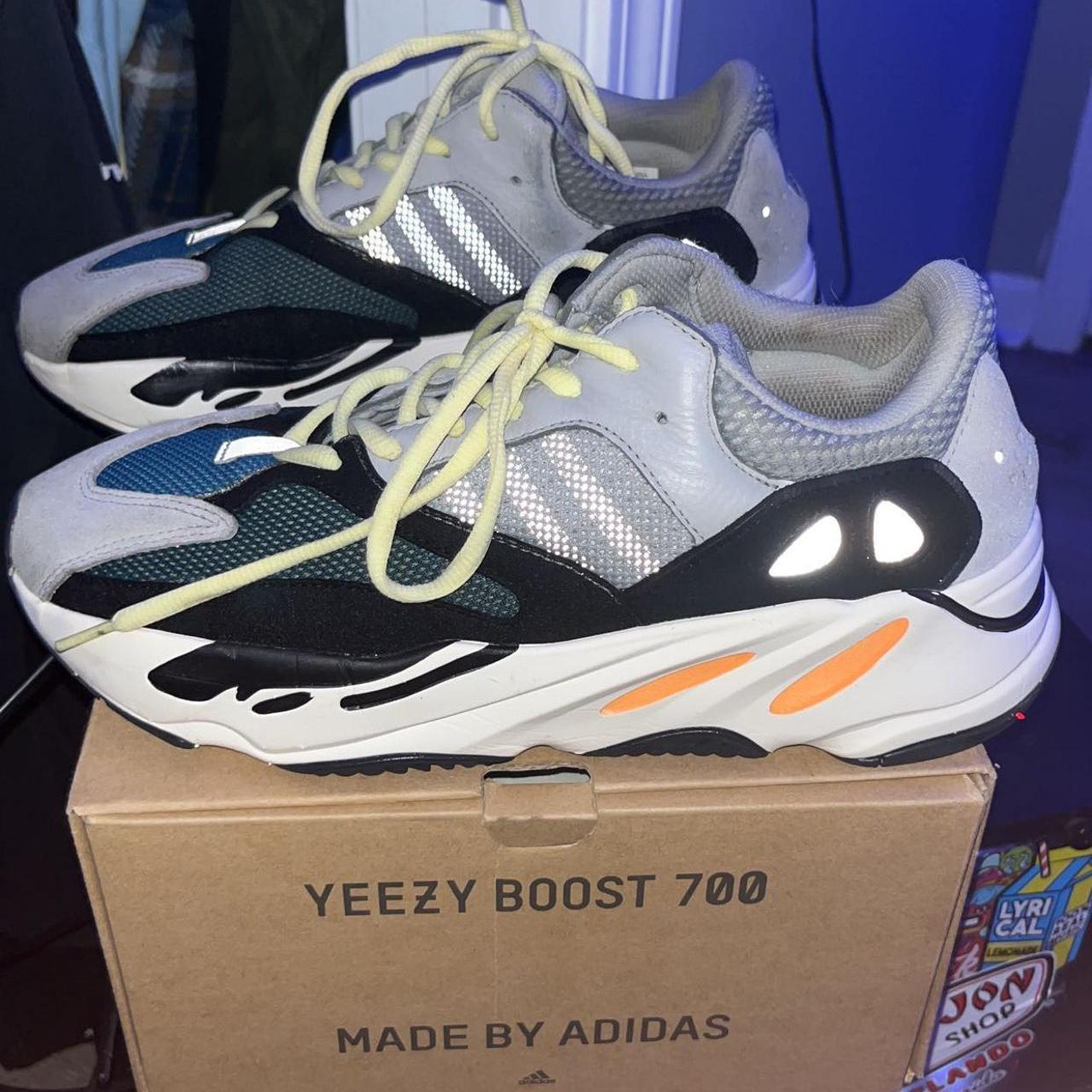 yeezy boost 700 wave runner size 9 no major scuffs... - Depop